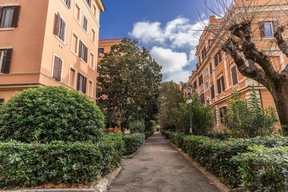 2 Bedroom Flaminio Vignola Apartment Rom