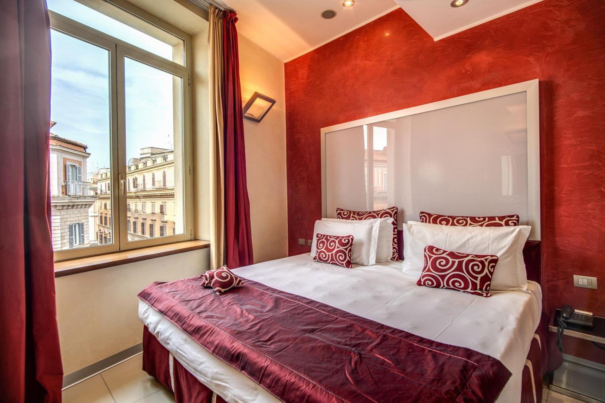 La Griffe Hotel 5*