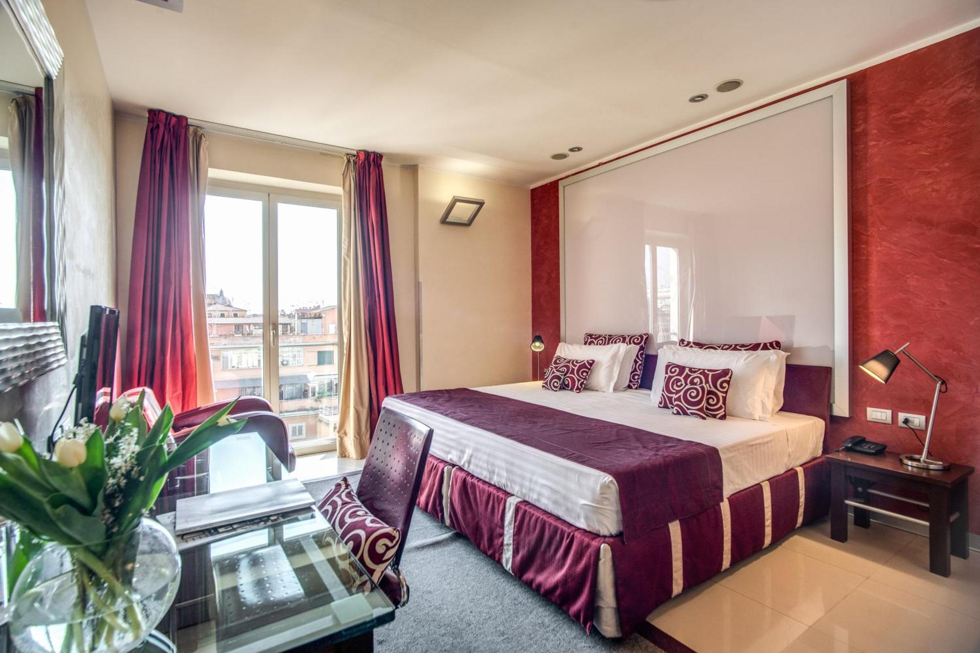 La Griffe Hotel