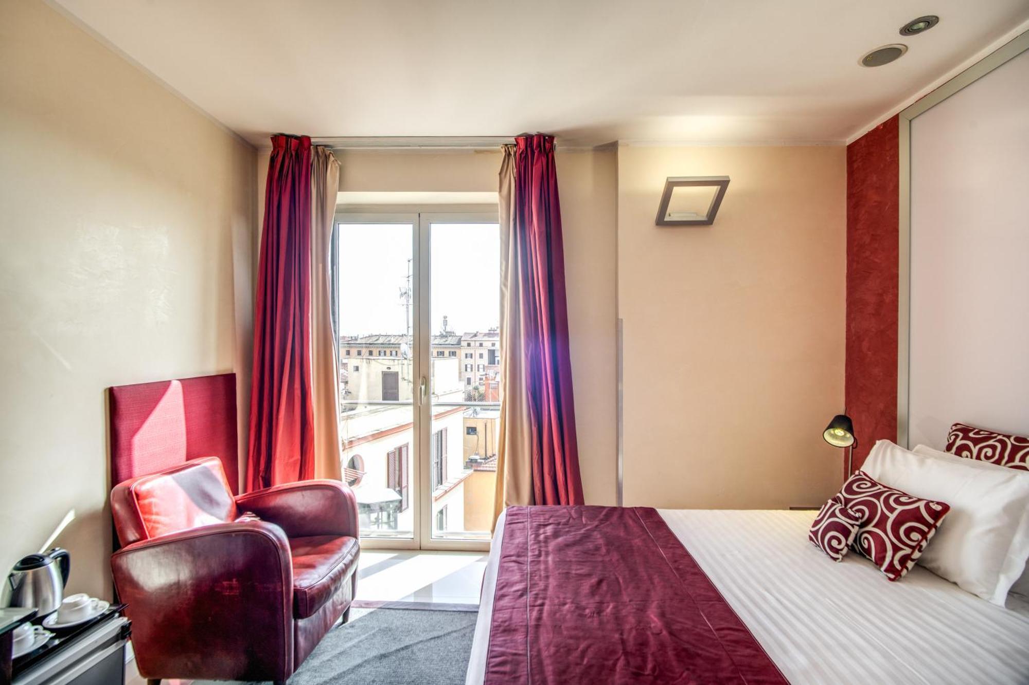 La Griffe Hotel 5*