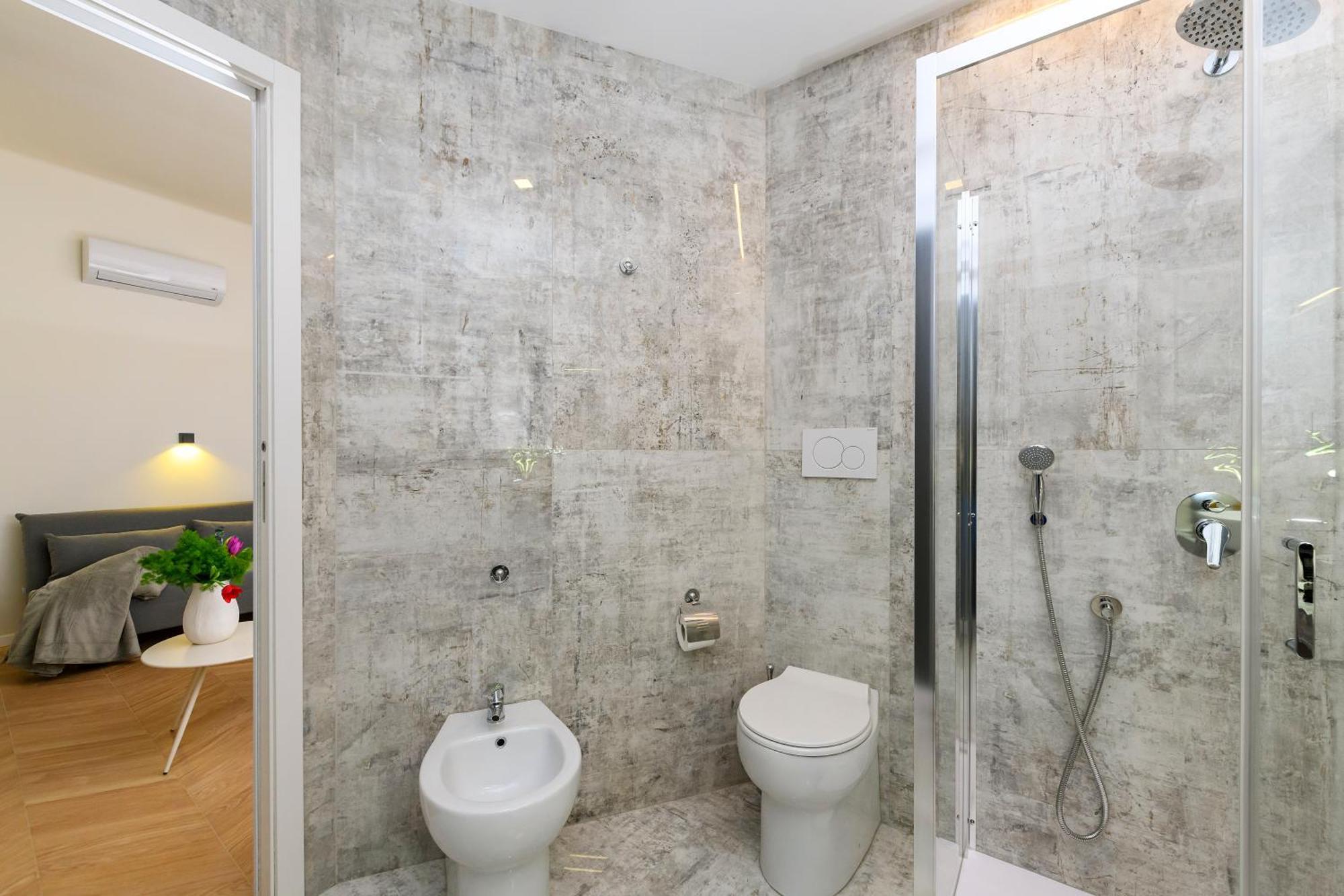 Tolu Relais * Roma