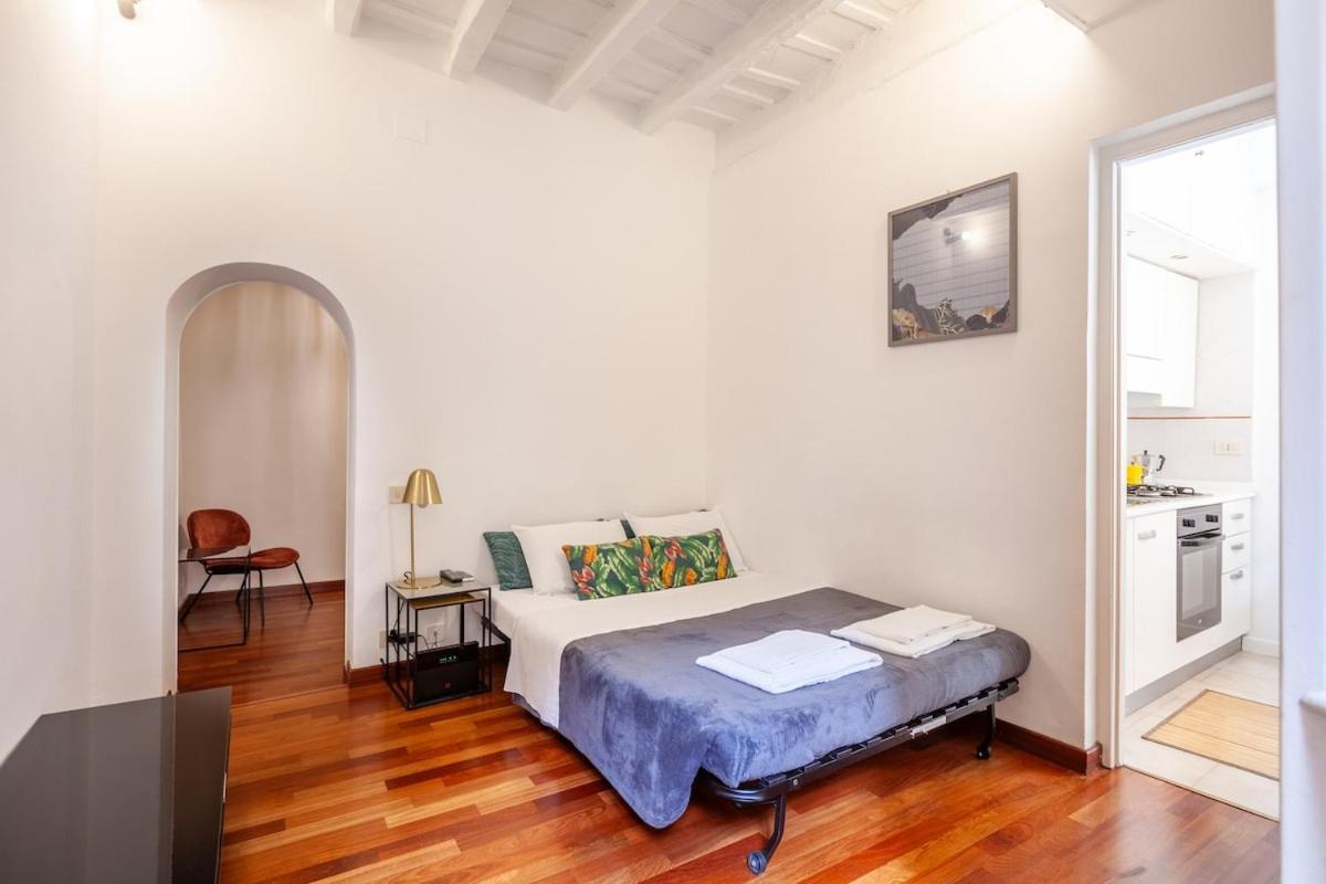 Lovely In The Old Town Apartment