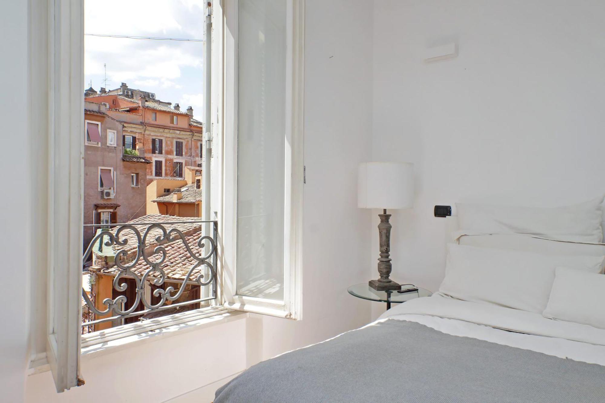 Pantheon With Secret Terrace Apartamento