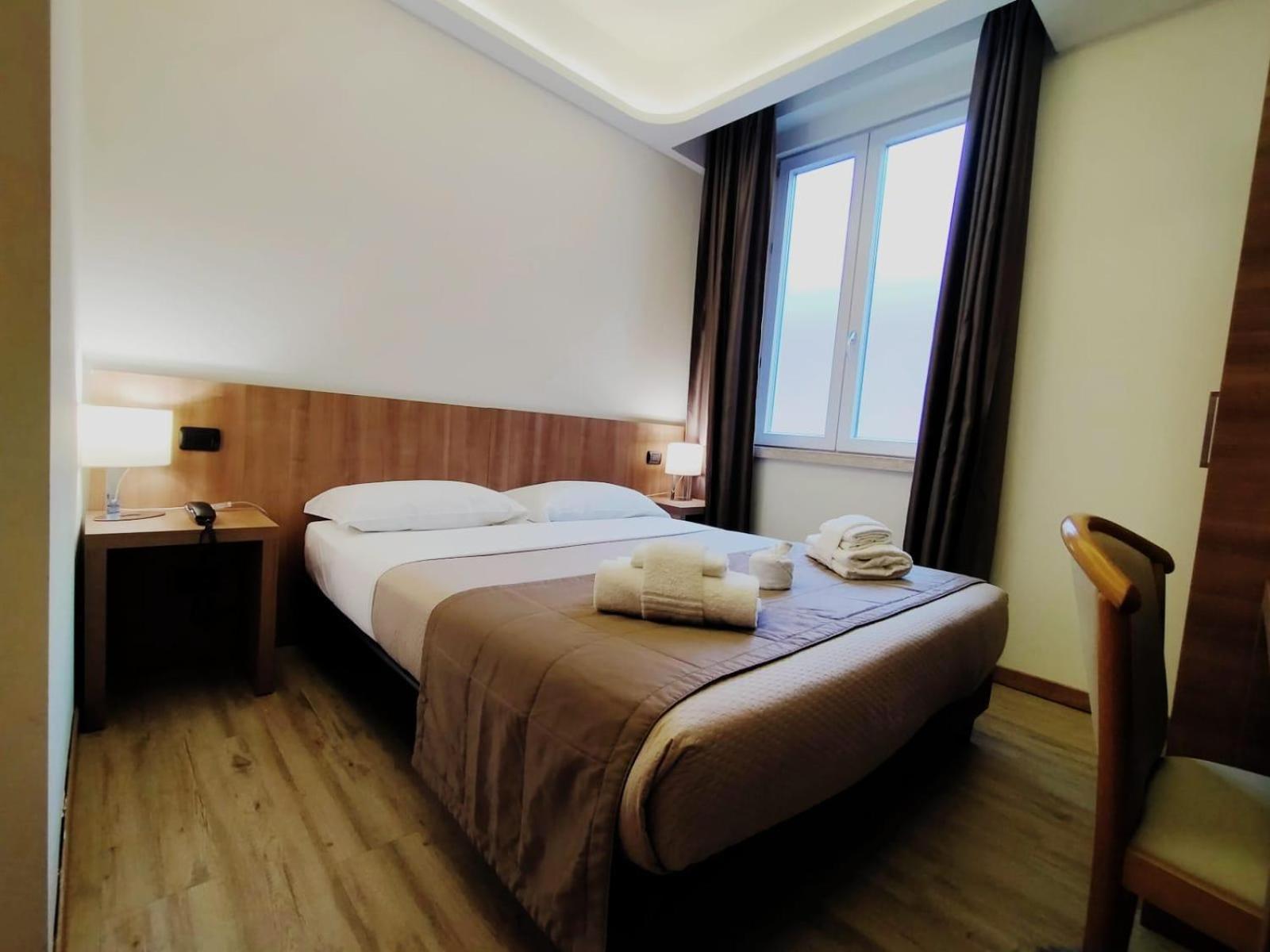 Casa Per Ferie Santa Maria Alle Fornaci 3* Roma