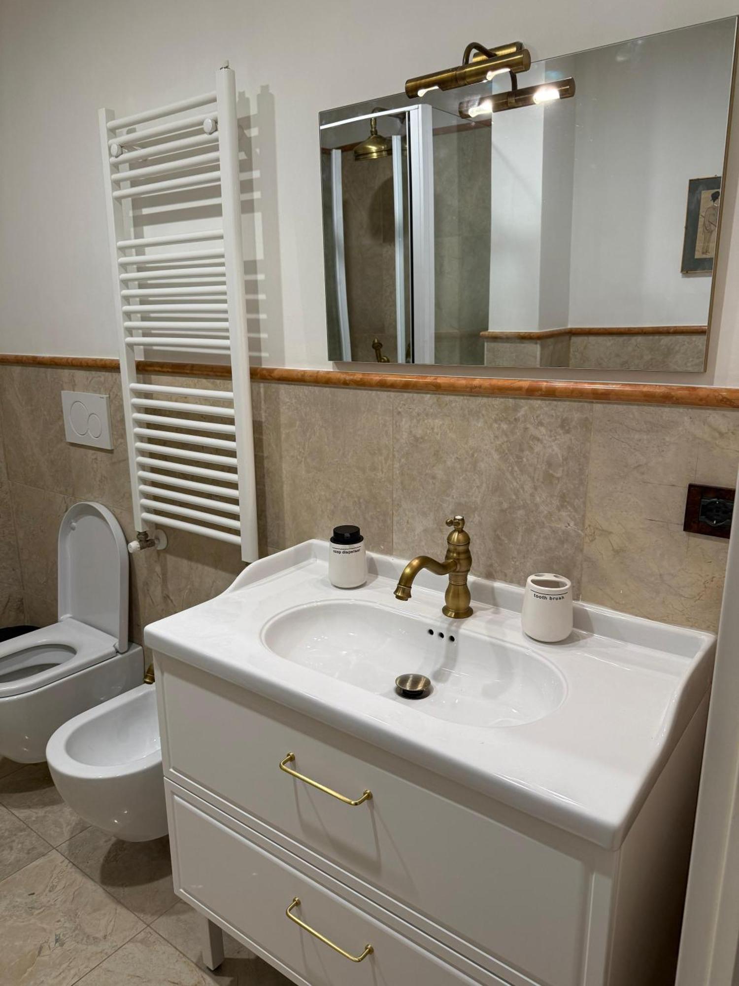 Luxury In * Rom