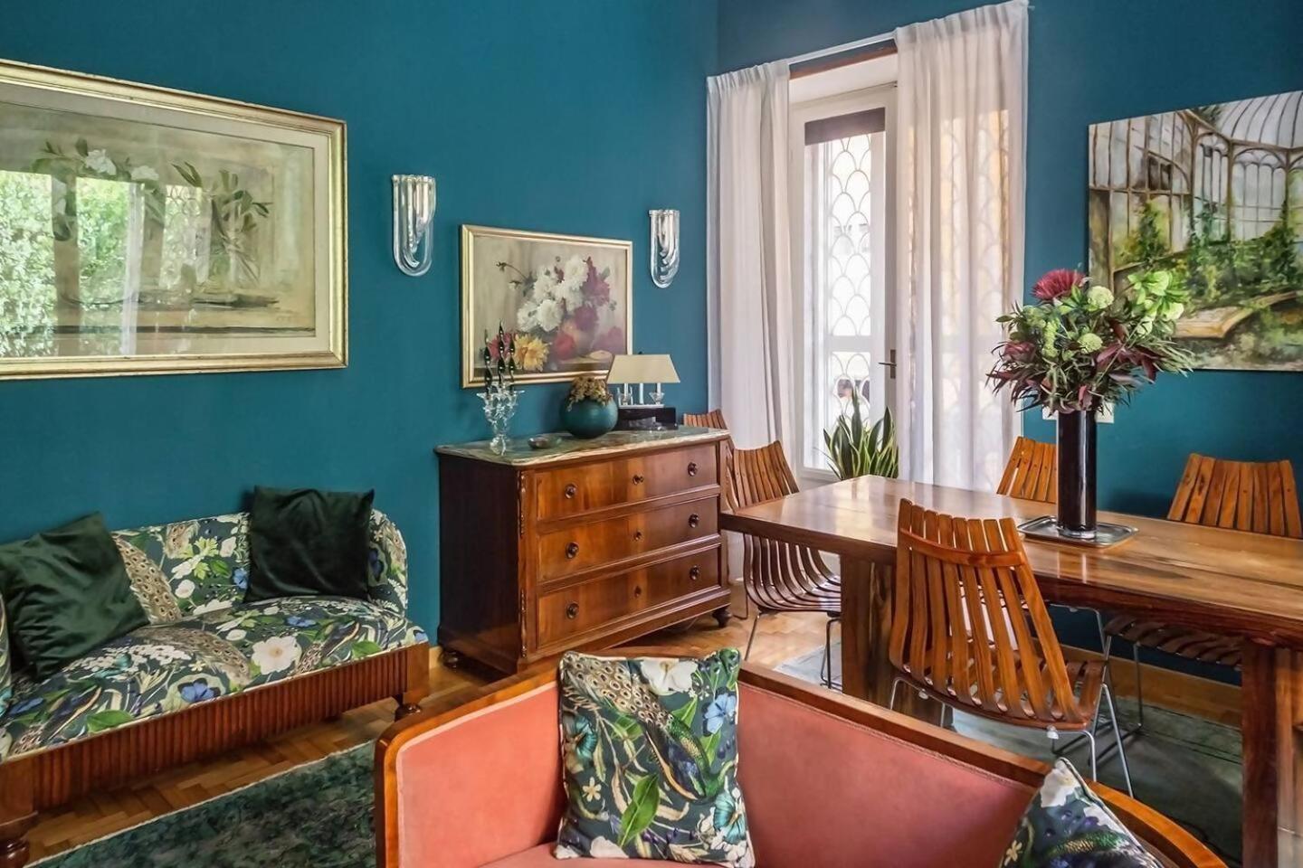Maison Et Lorangerie Apartment
