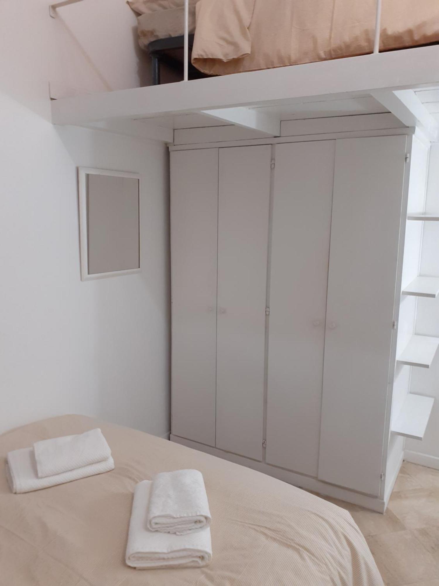 Apartment Homehouse Serpenti - Colosseum - Rione Monti