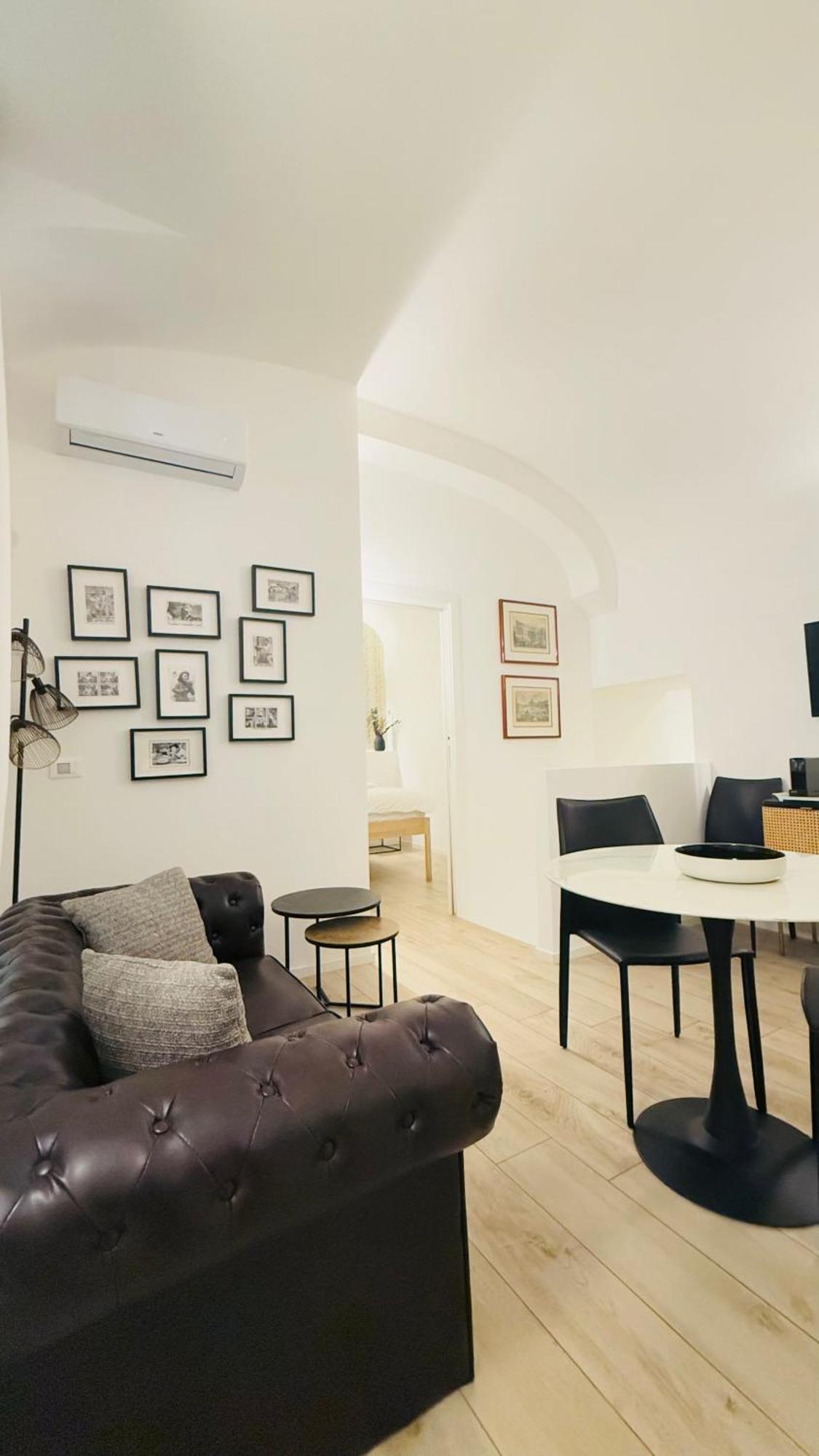 Suity I De Coccio Apartment