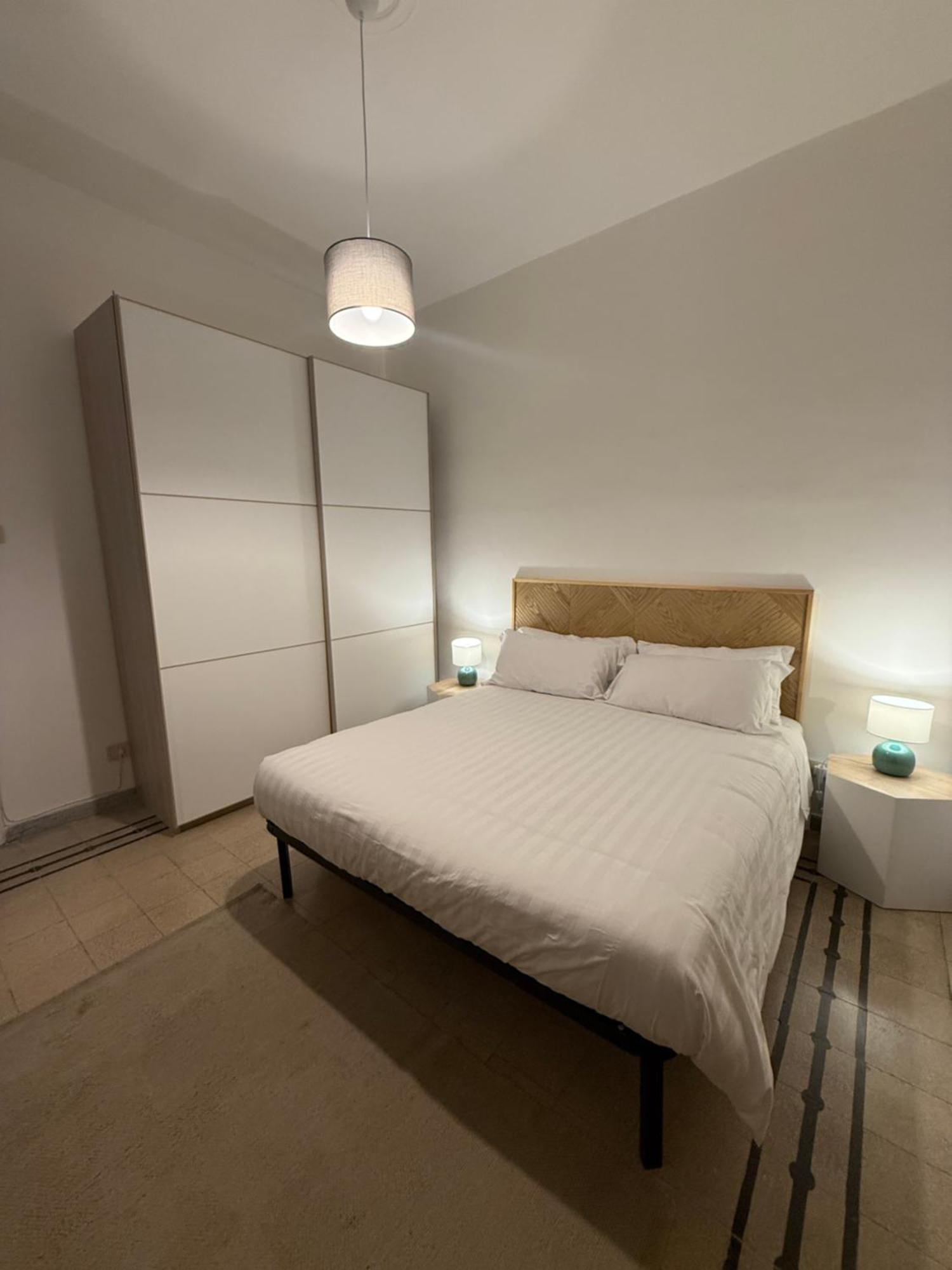 Pietra Apartment,colosseo Apartment