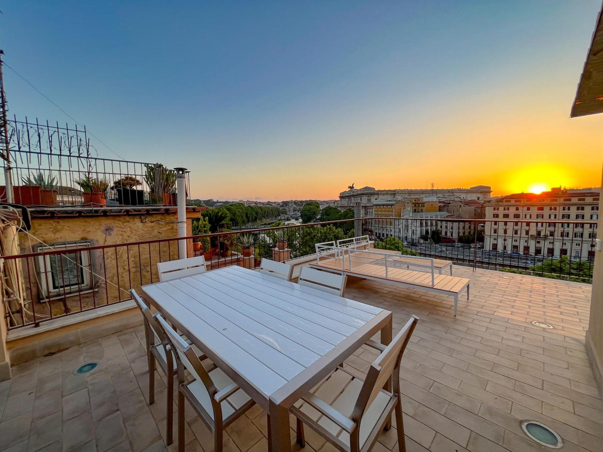 Rooftop In The Historical Center * Roma