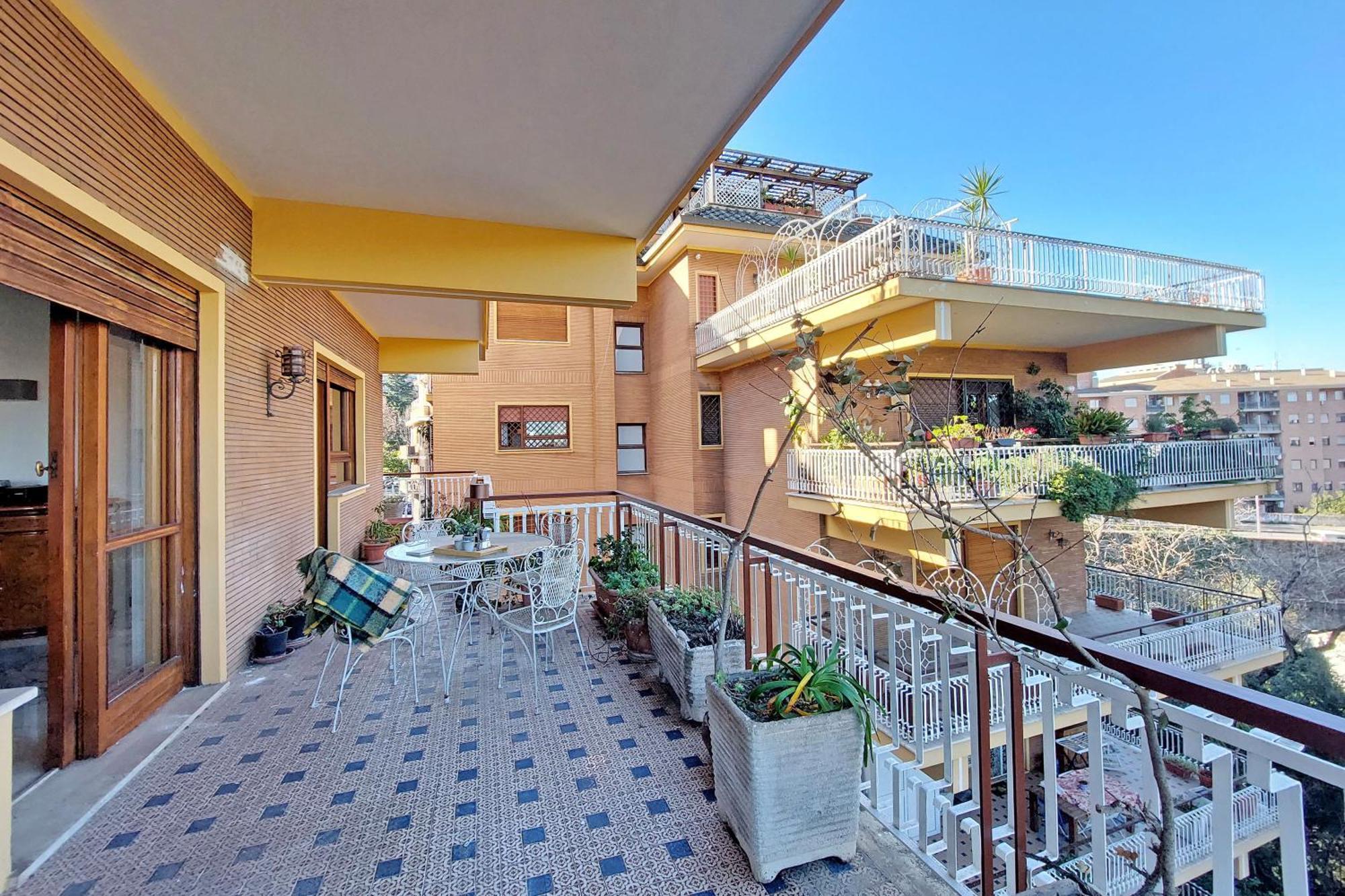 Anastasio Spacious Appartamento Roma