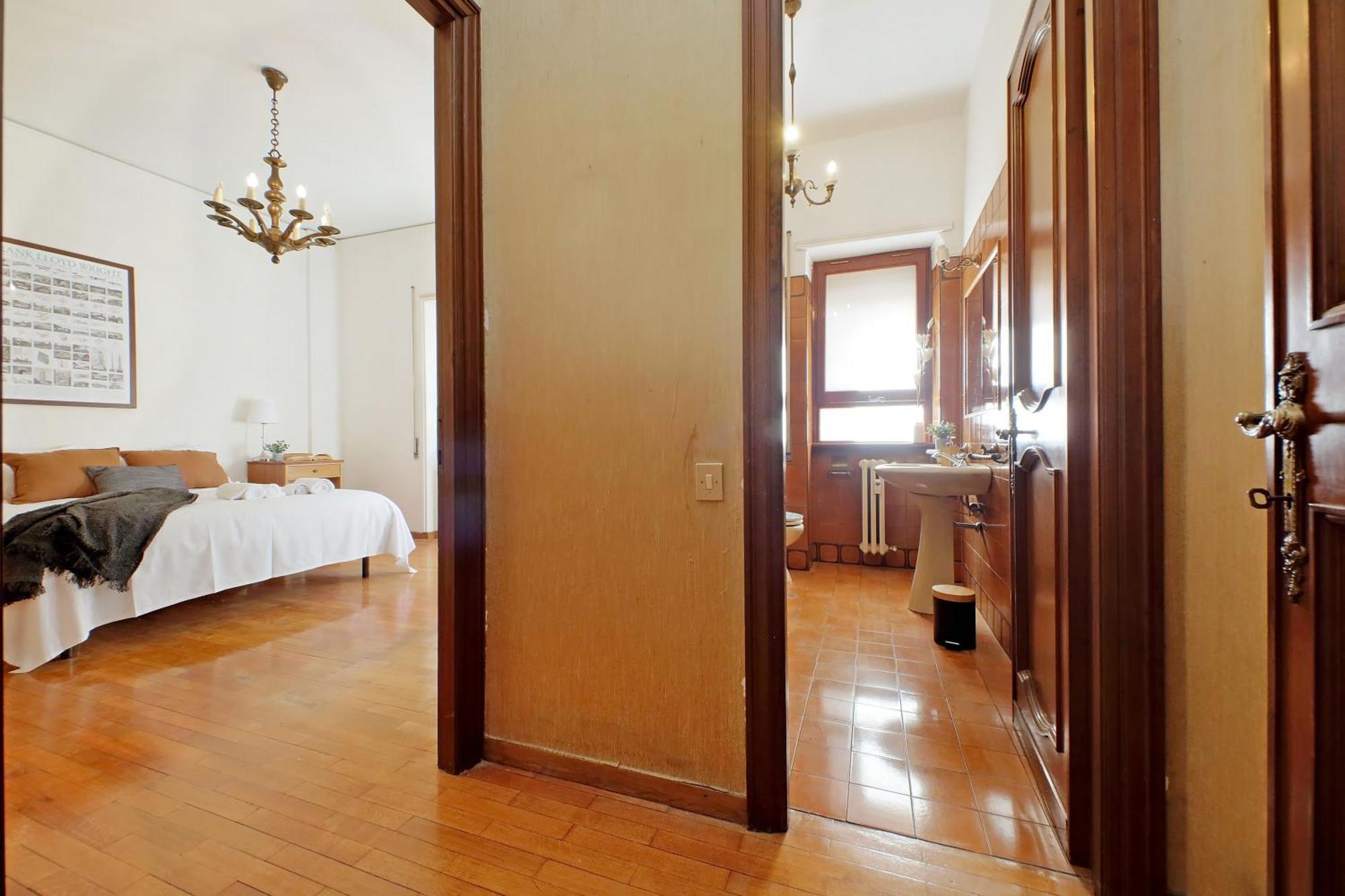 Anastasio Spacious * Roma