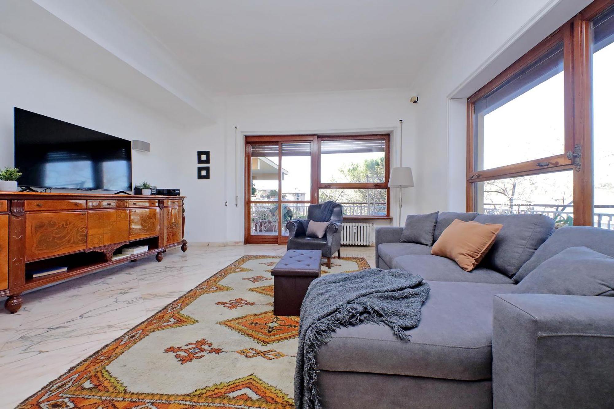 Anastasio Spacious * Roma