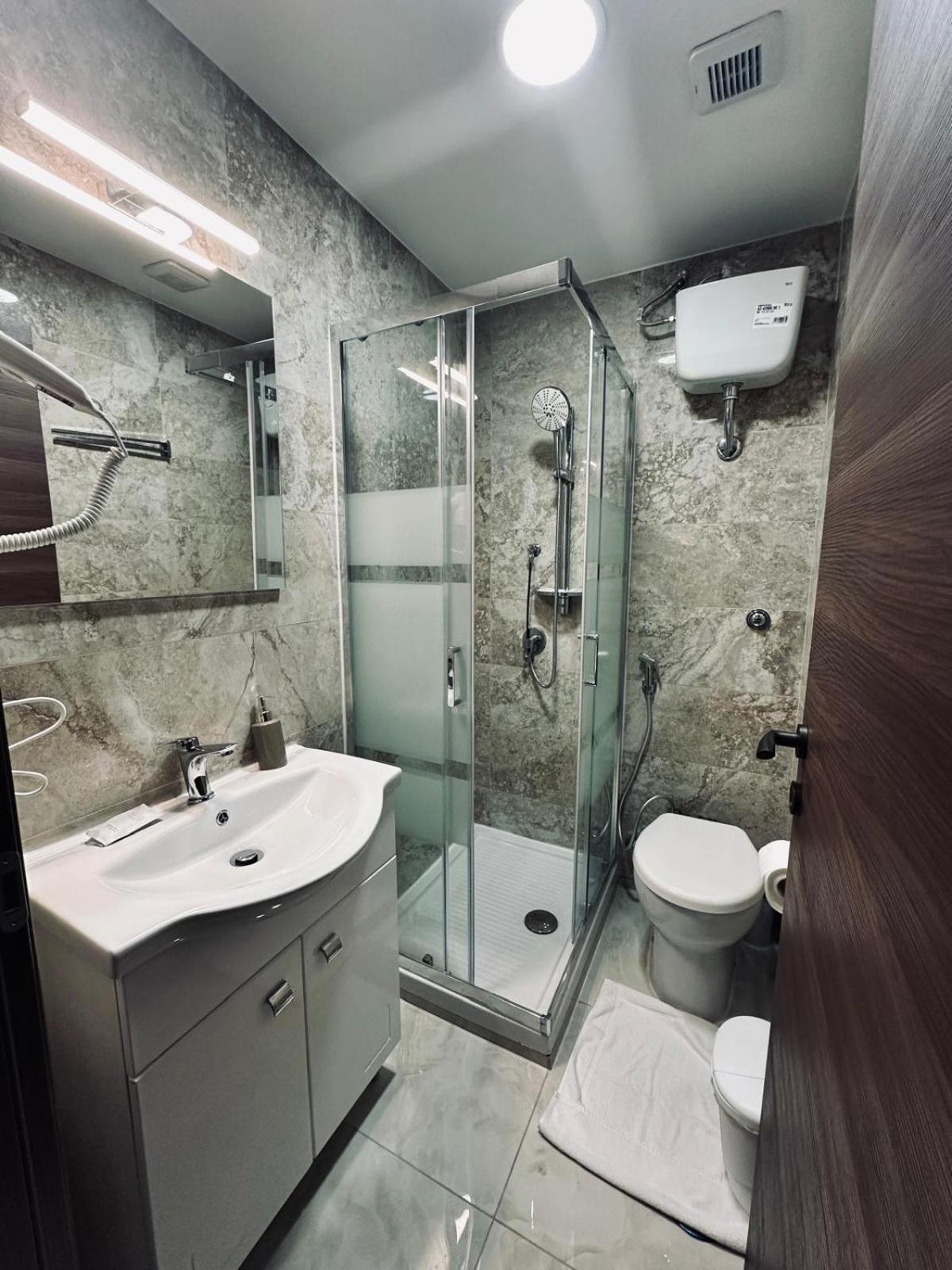 Viktoria House Roma
