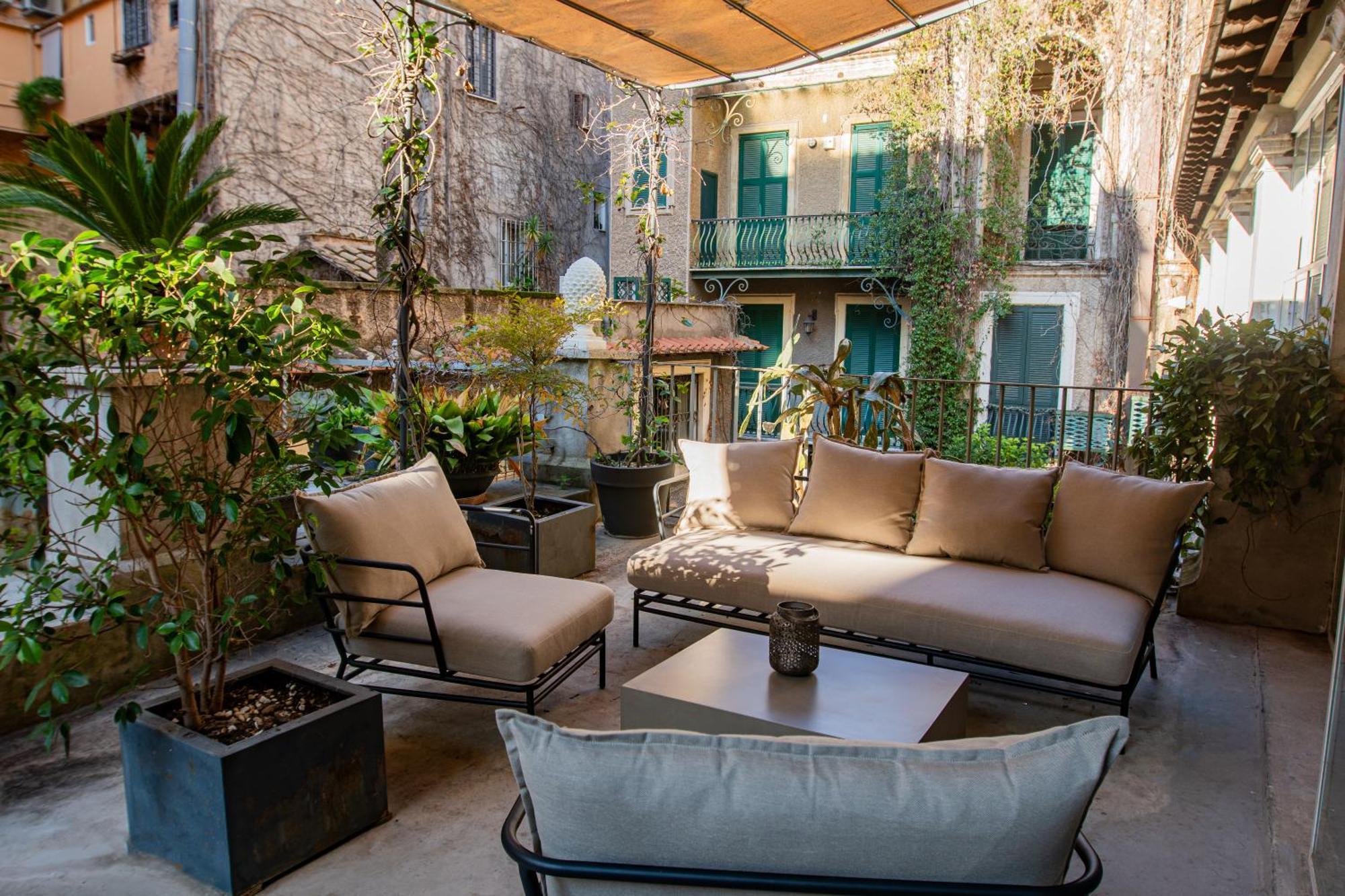 Historical Palace With Large Terrace Apartamento Roma