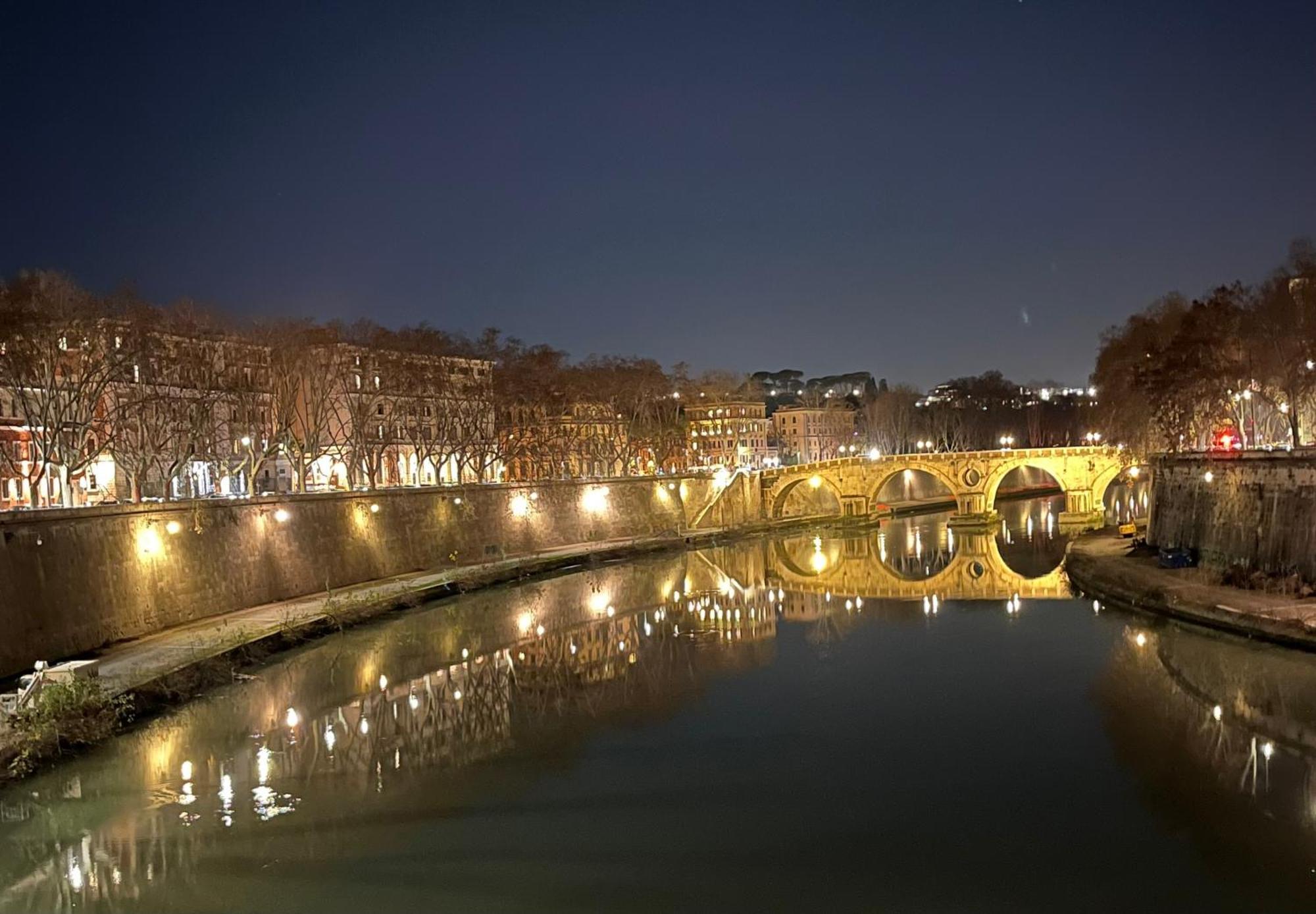 Trastevere Numero 28 *