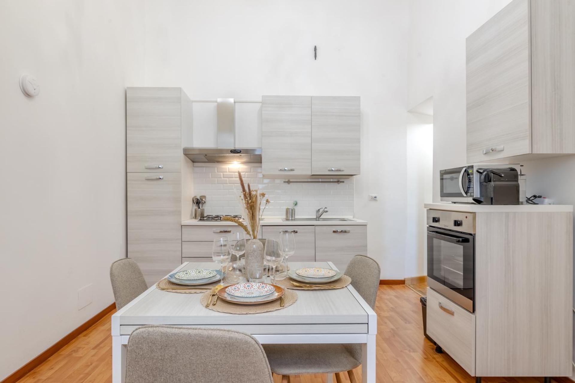 Apartamento Storico In Zona Barberini Roma