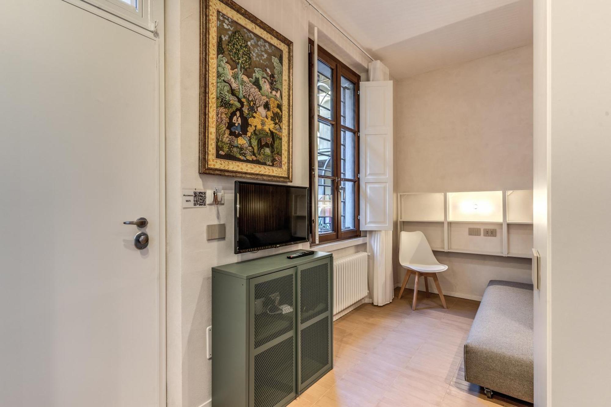 Domus Campo De Fiori Apartment