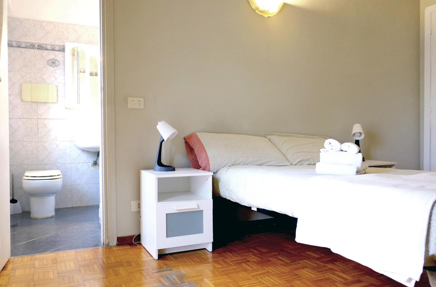 Tiburtina Guest House12 - 50m Stazione Appartamento