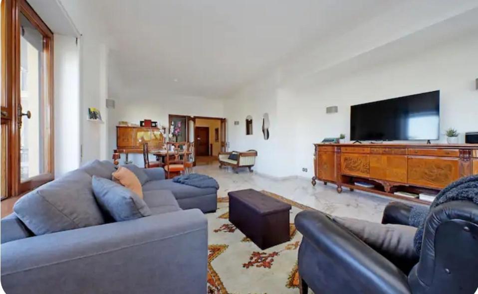 Anastasio Spacious Roma