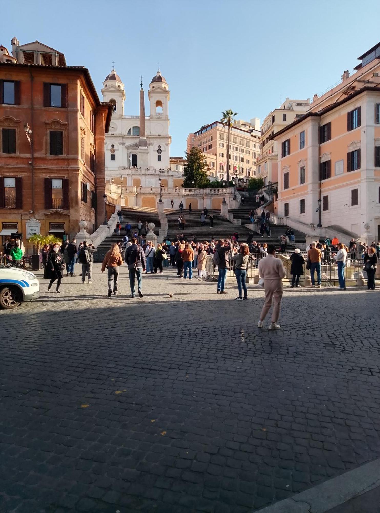 Luxury Spanish * Roma