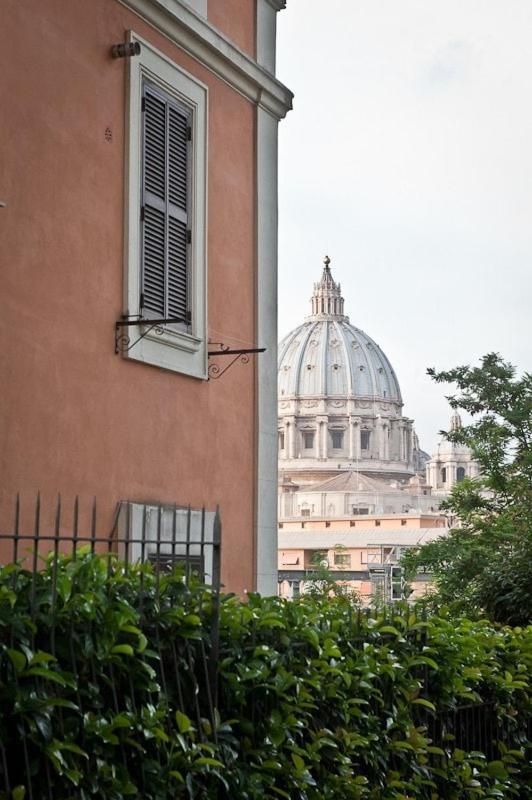 Cozy Artsy Near The Vatican *