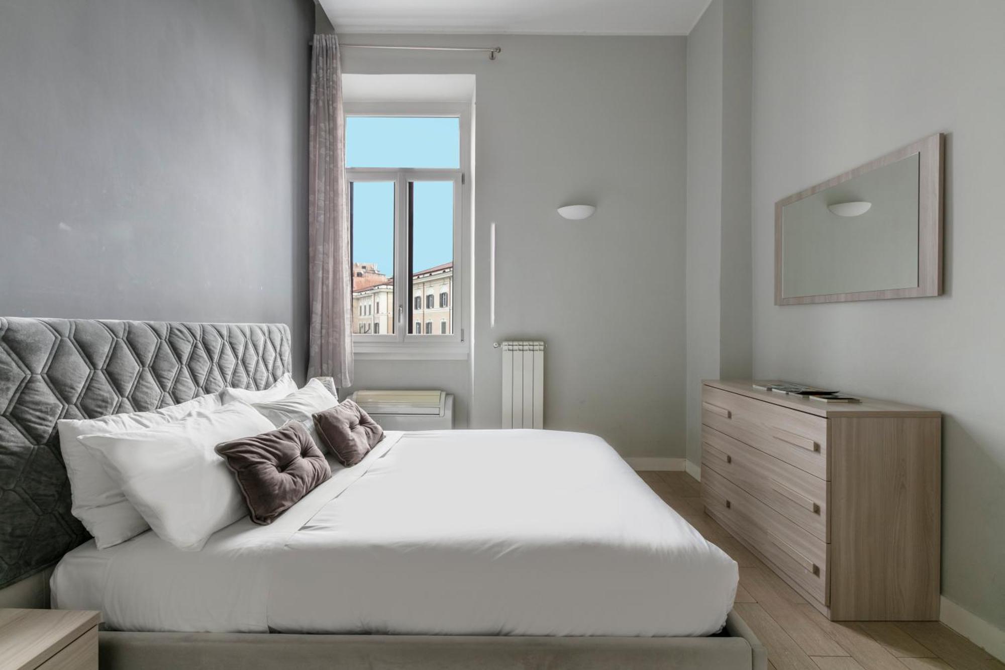 Deza Cozy Place Manzoni * Roma