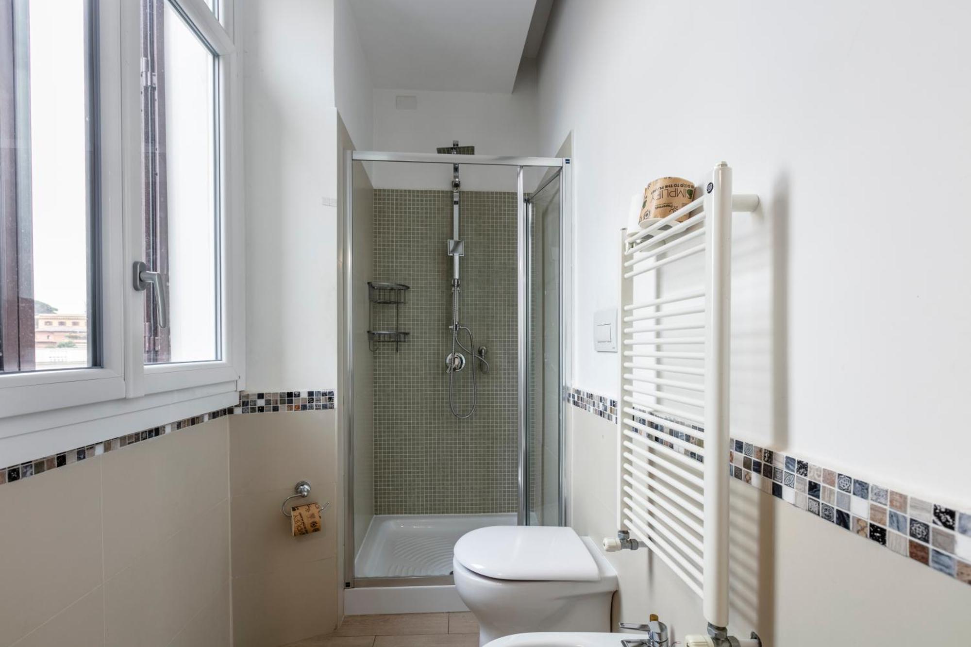 Deza Cozy Place Manzoni Apartment