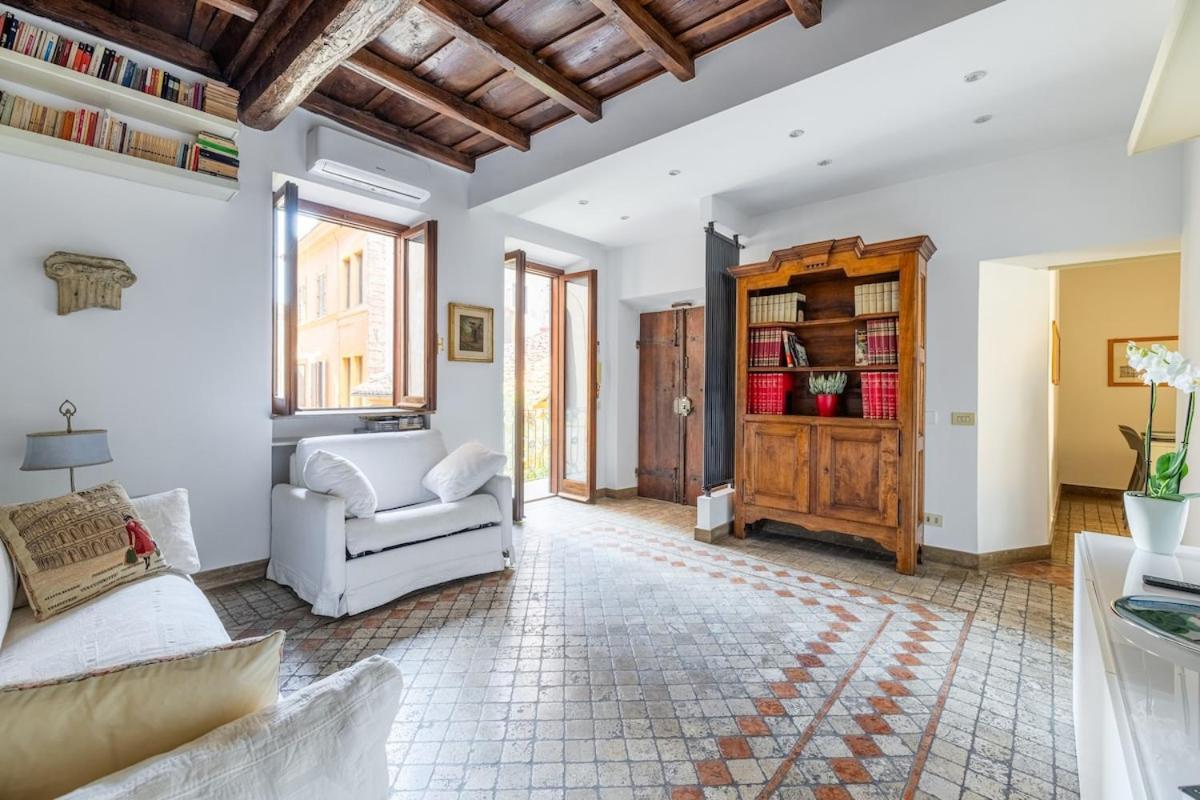 Nostromondo Prestigious 2 Bedrooms Domus In Forum Area * Roma