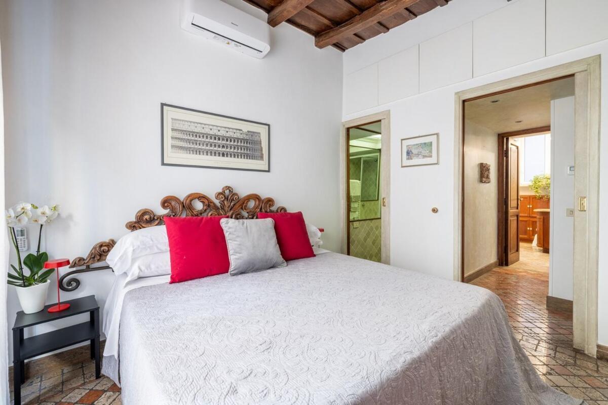 Appartamento Nostromondo Prestigious 2 Bedrooms Domus In Forum Area Roma