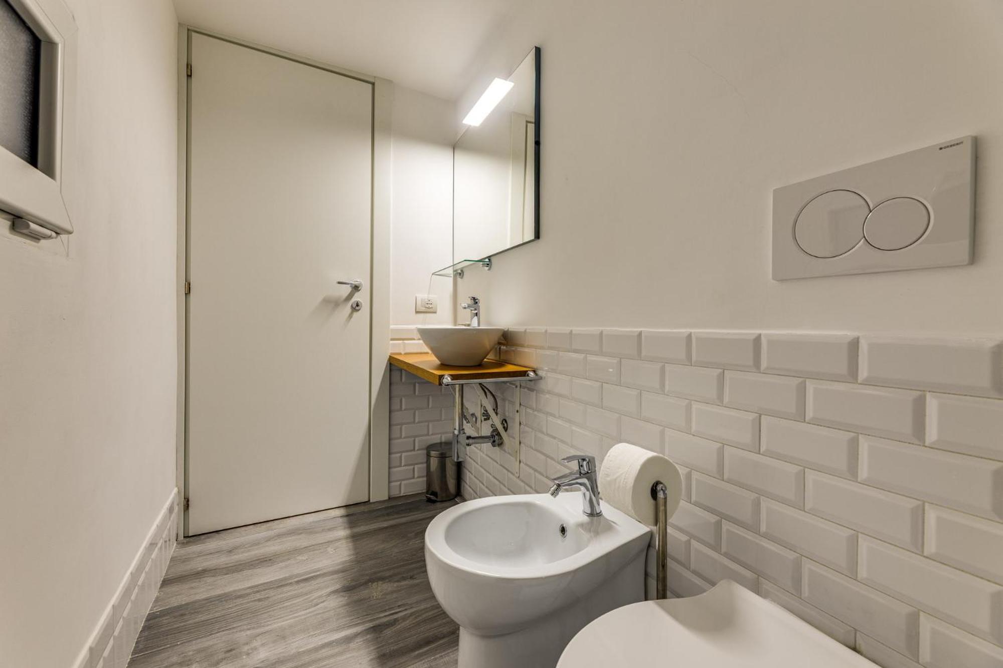 New Trastevere Apartment Rome