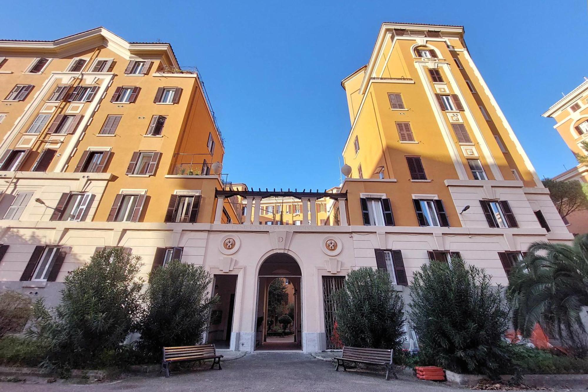 Domus Augustea - San Giovanni Sunset Roma