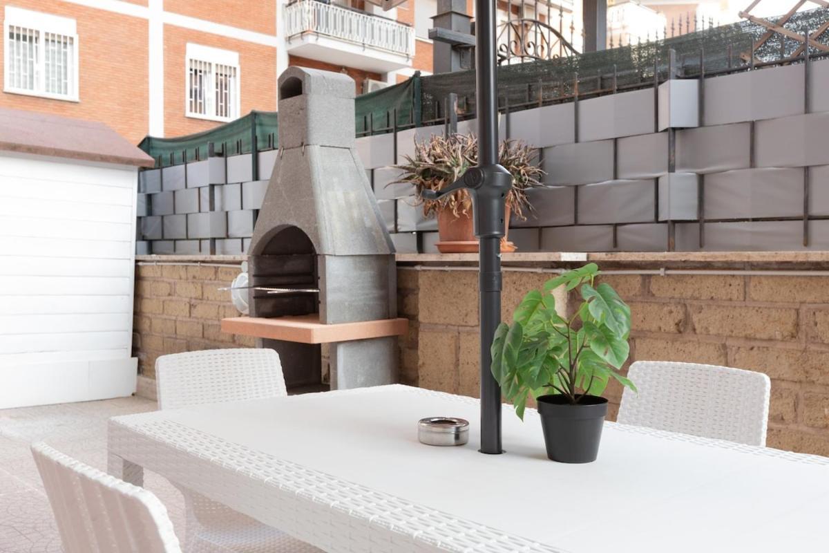 Appartamento 15 Minutes From Center & Metro 2 Minutes