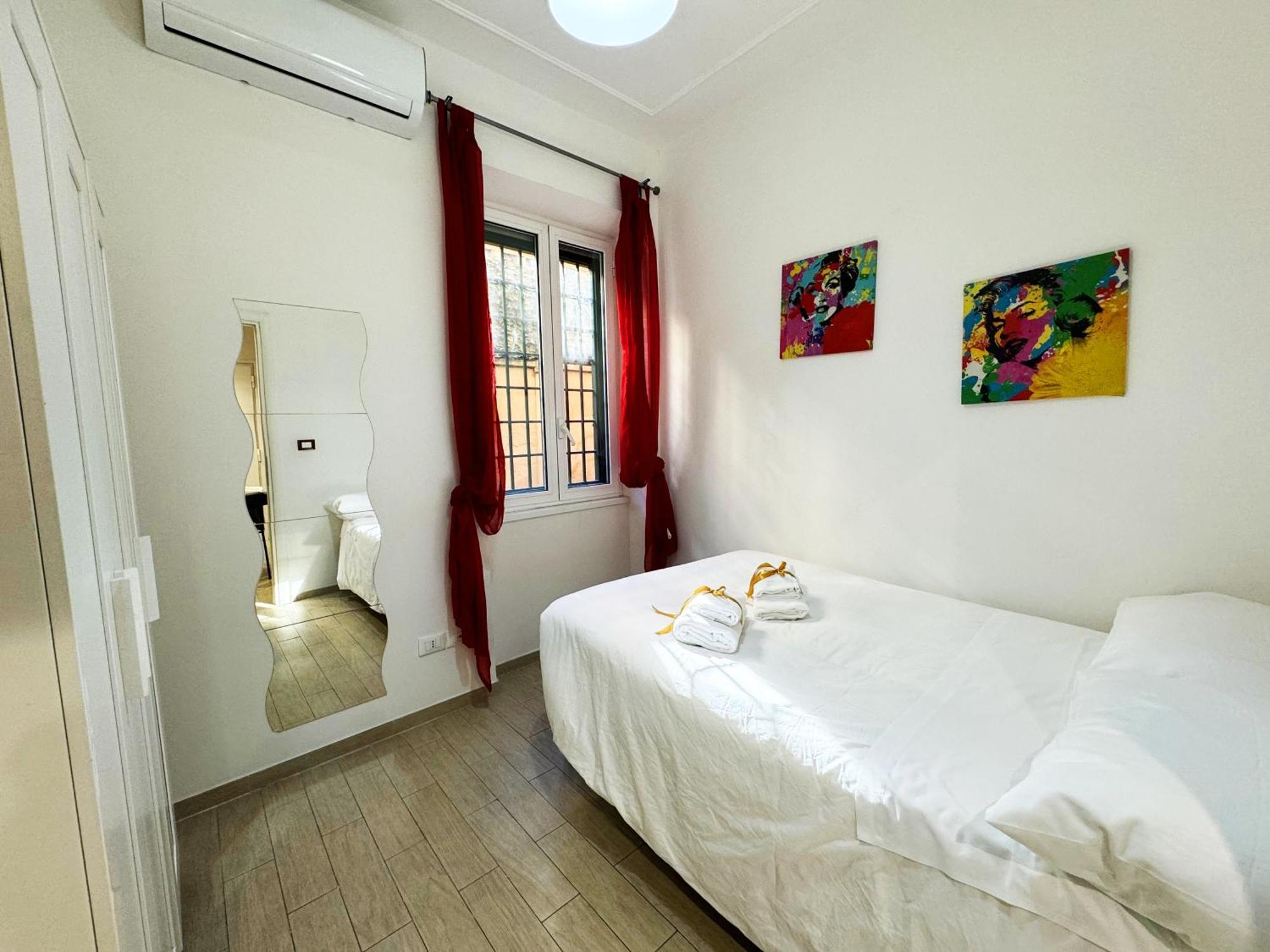 Appartamento Metro B - Crimson Chic Eleganza Romana