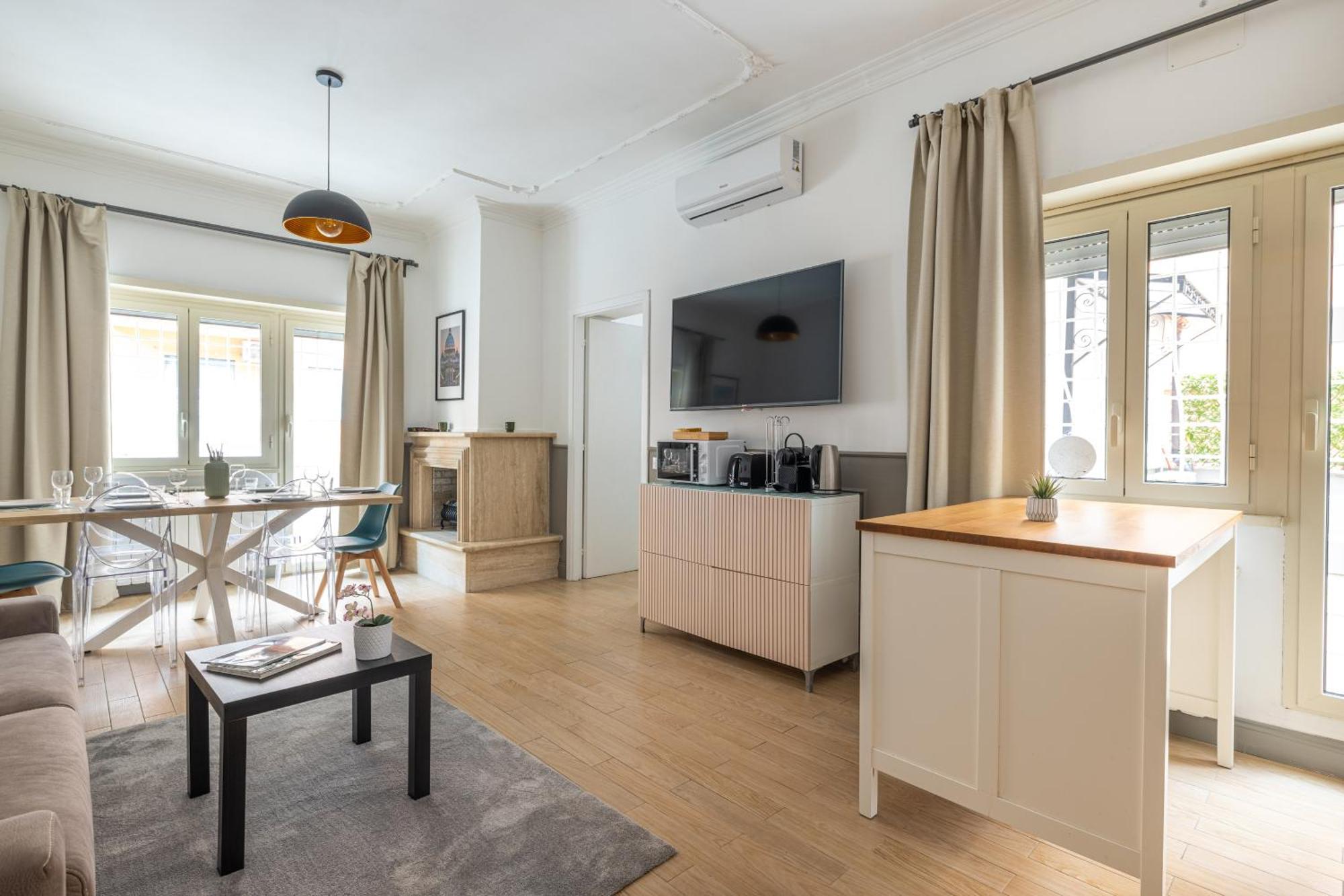 Guardabassi Collection - Vatican Luxury Terrace By Varental Apartment