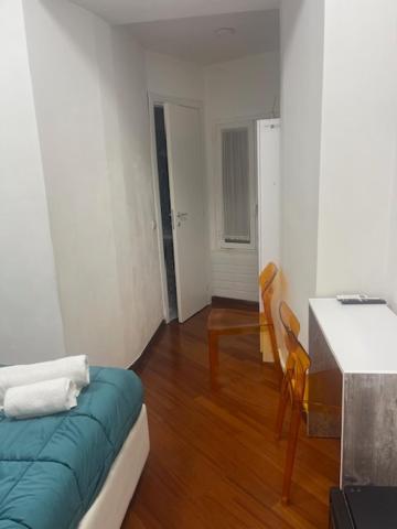 Casa de hóspedes Int 1 *