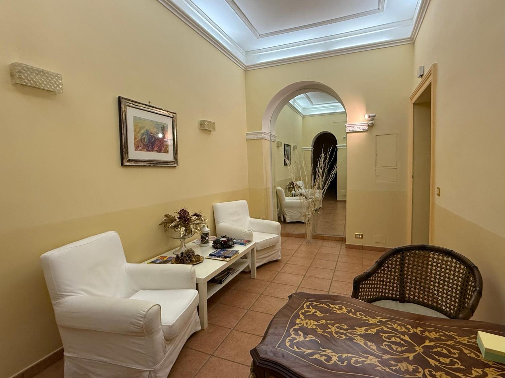 Glamour Center Of Guest house 2*