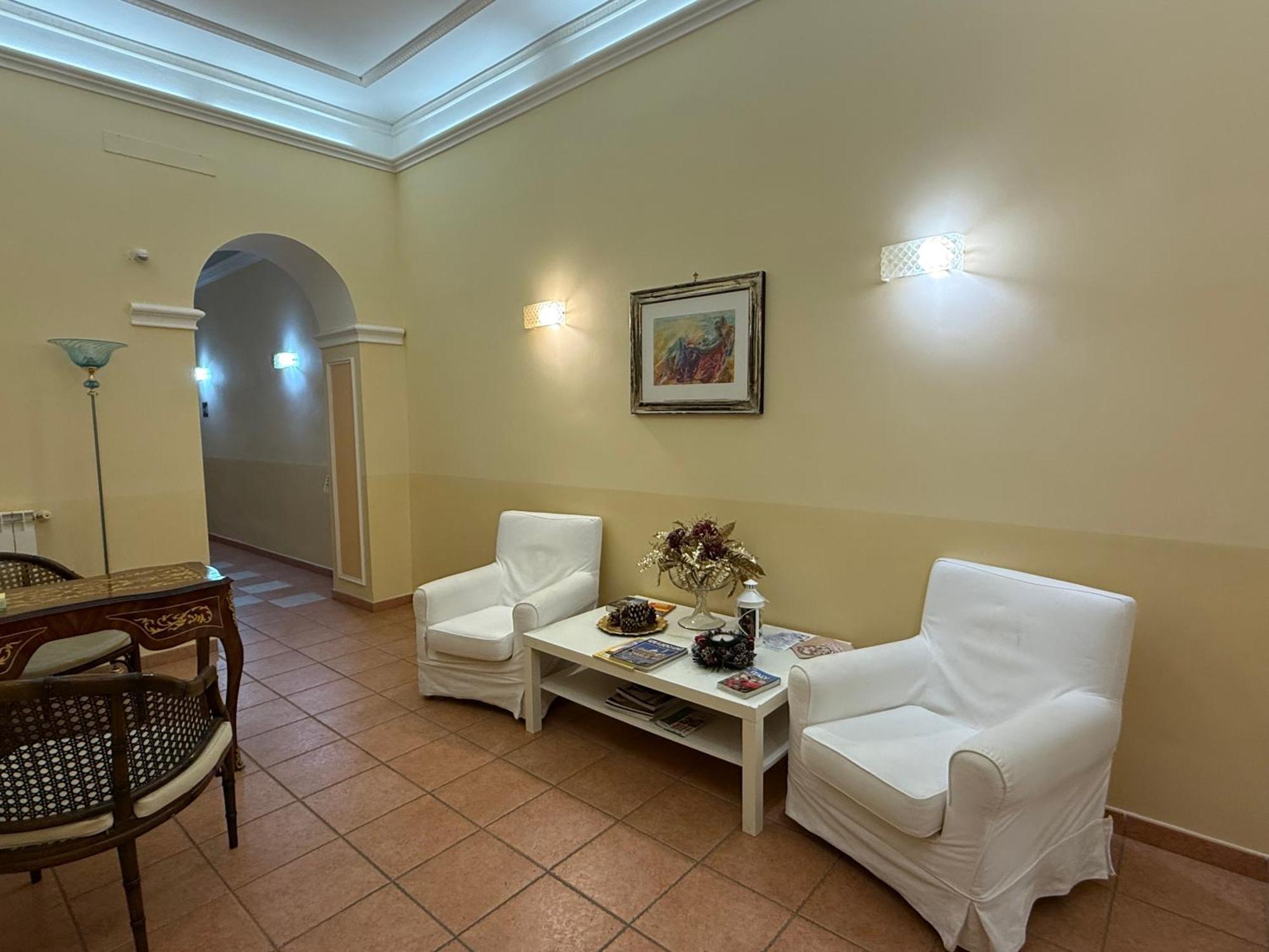 Guest house Glamour Center Of 2*