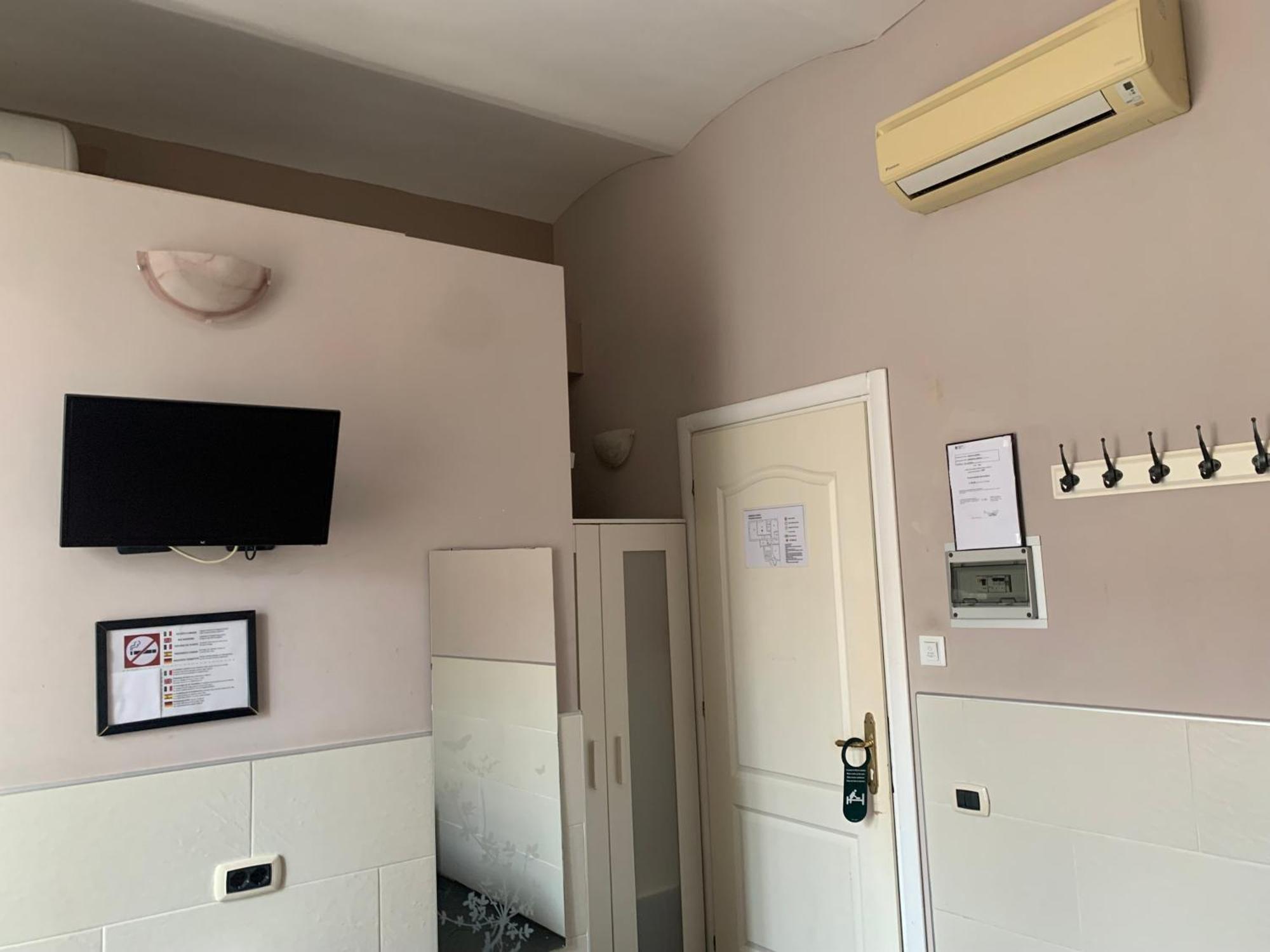Residenza Cernaia Gjestgiverier *