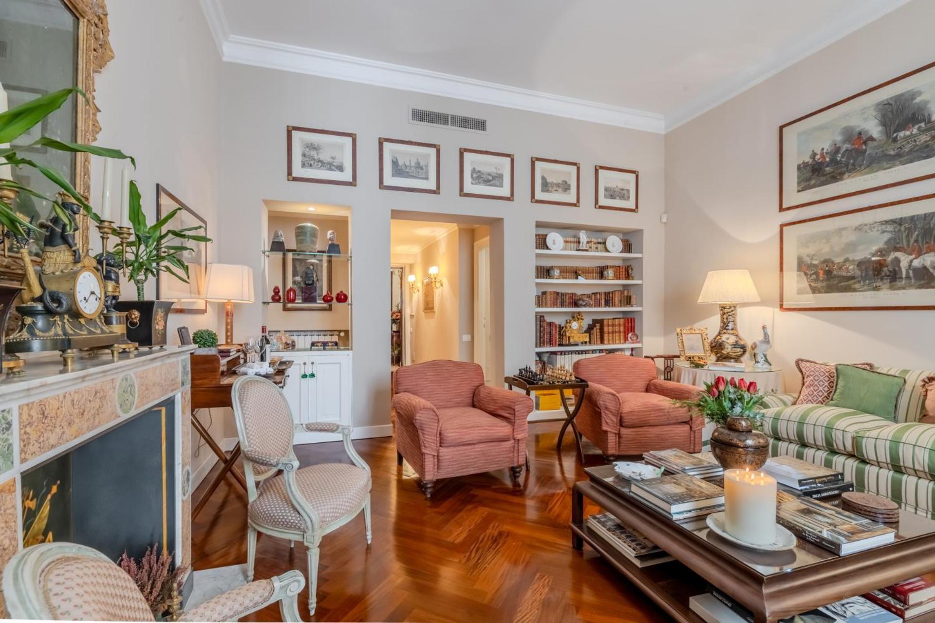 Colonna Traiana - Luxury Experience With Iconic Views Apartamento *