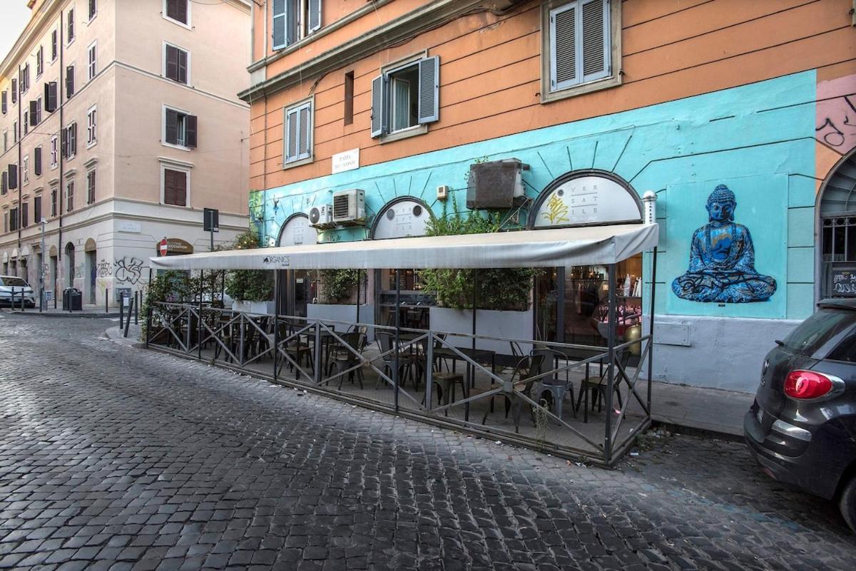 Urban Oasis With Balcony And Free Private Parking Appartamento