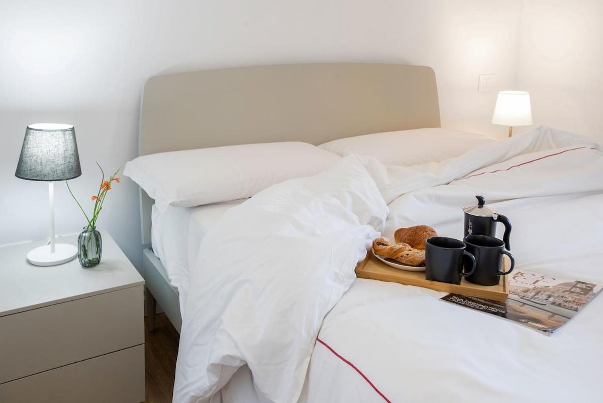 Urban Oasis With Balcony And Free Private Parking Appartamento Roma