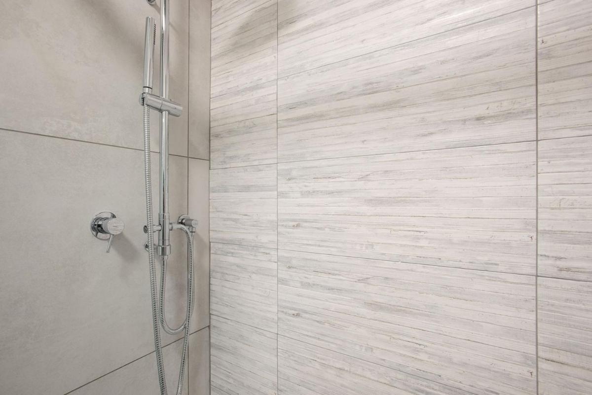 Appartamento Urban Oasis With Balcony And Free Private Parking *