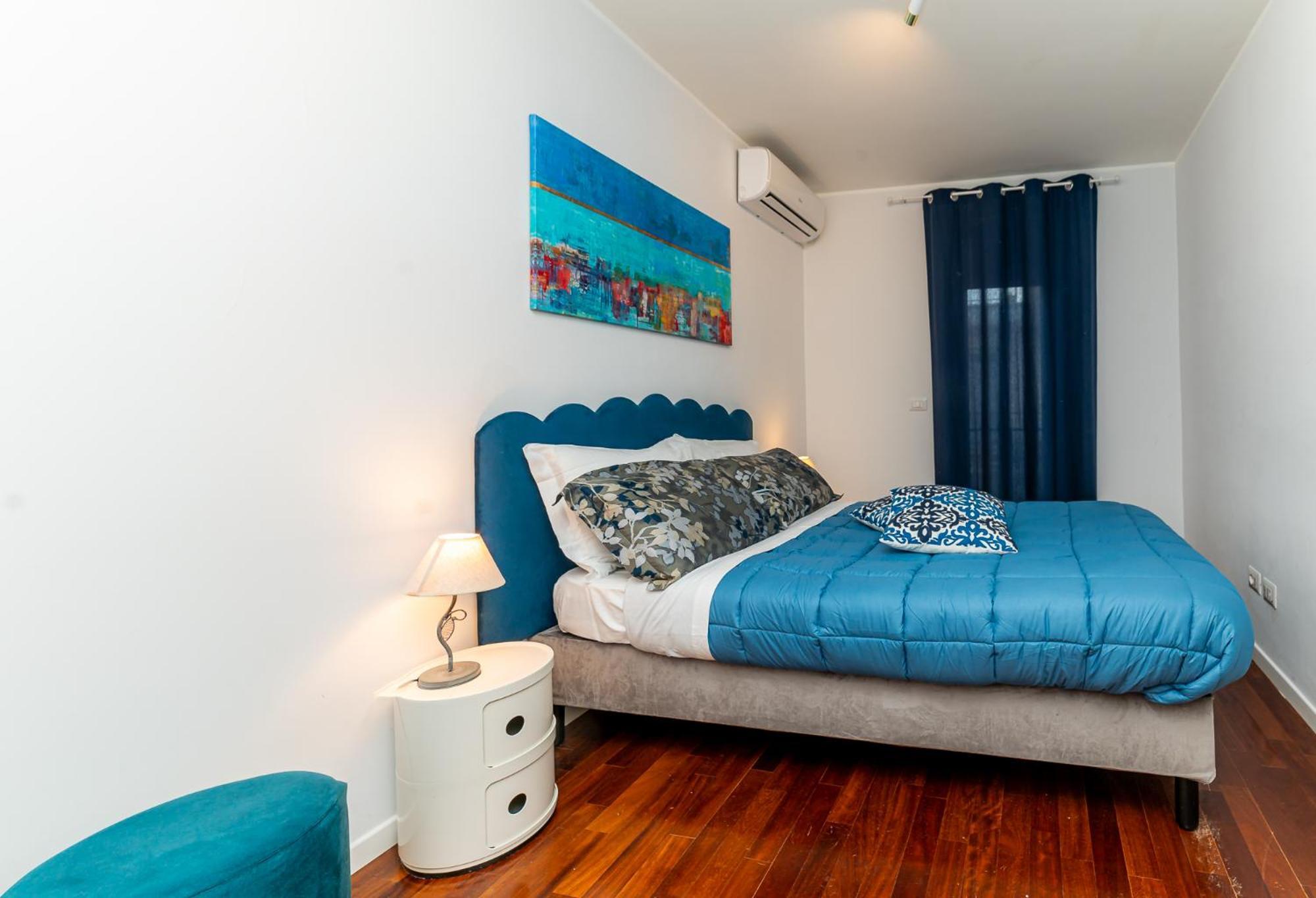 Elegant Penthouse - Metro Conca D'oro & Terrace