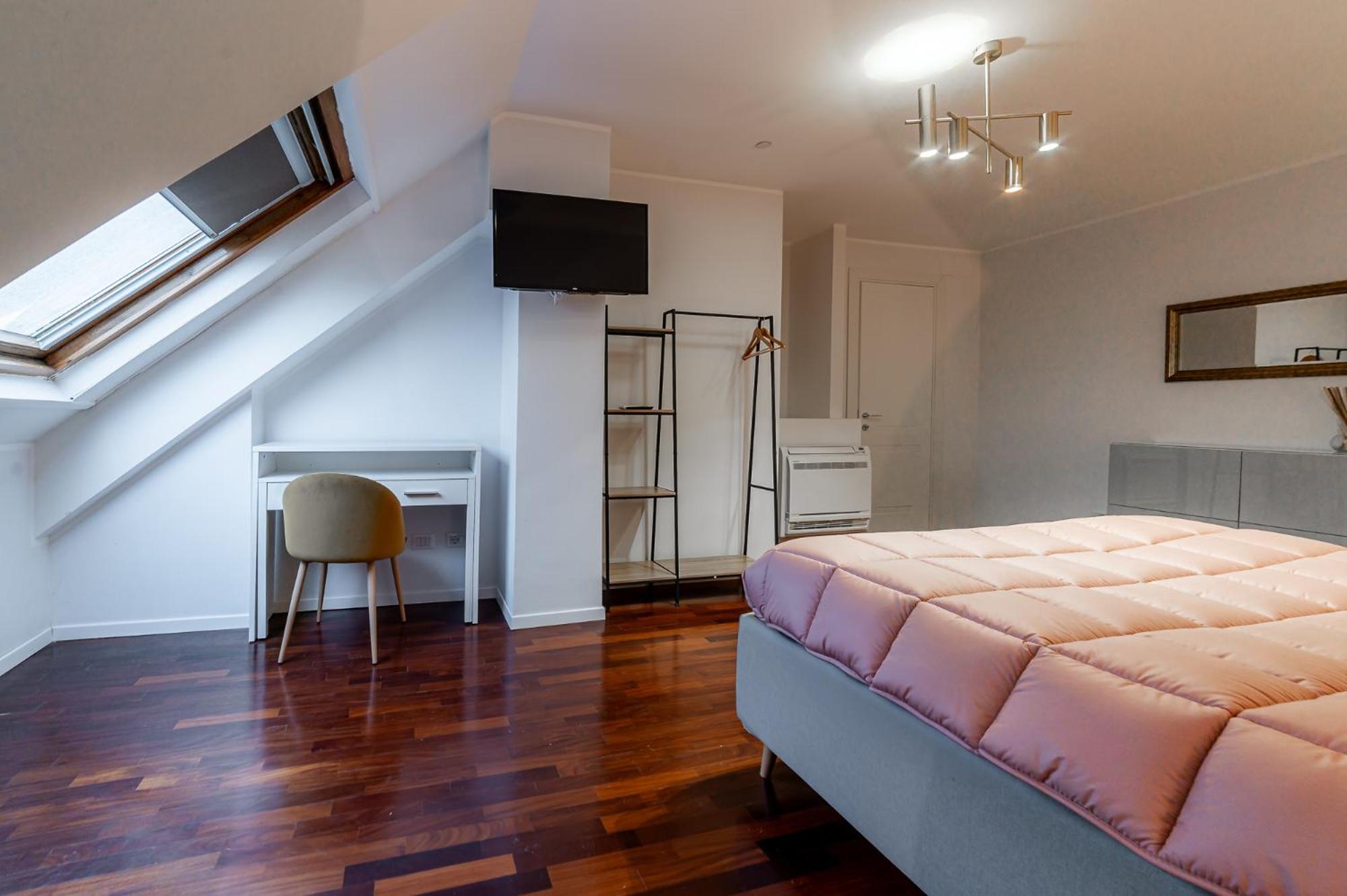 Apartamento Elegant Penthouse - Metro Conca D'oro & Terrace