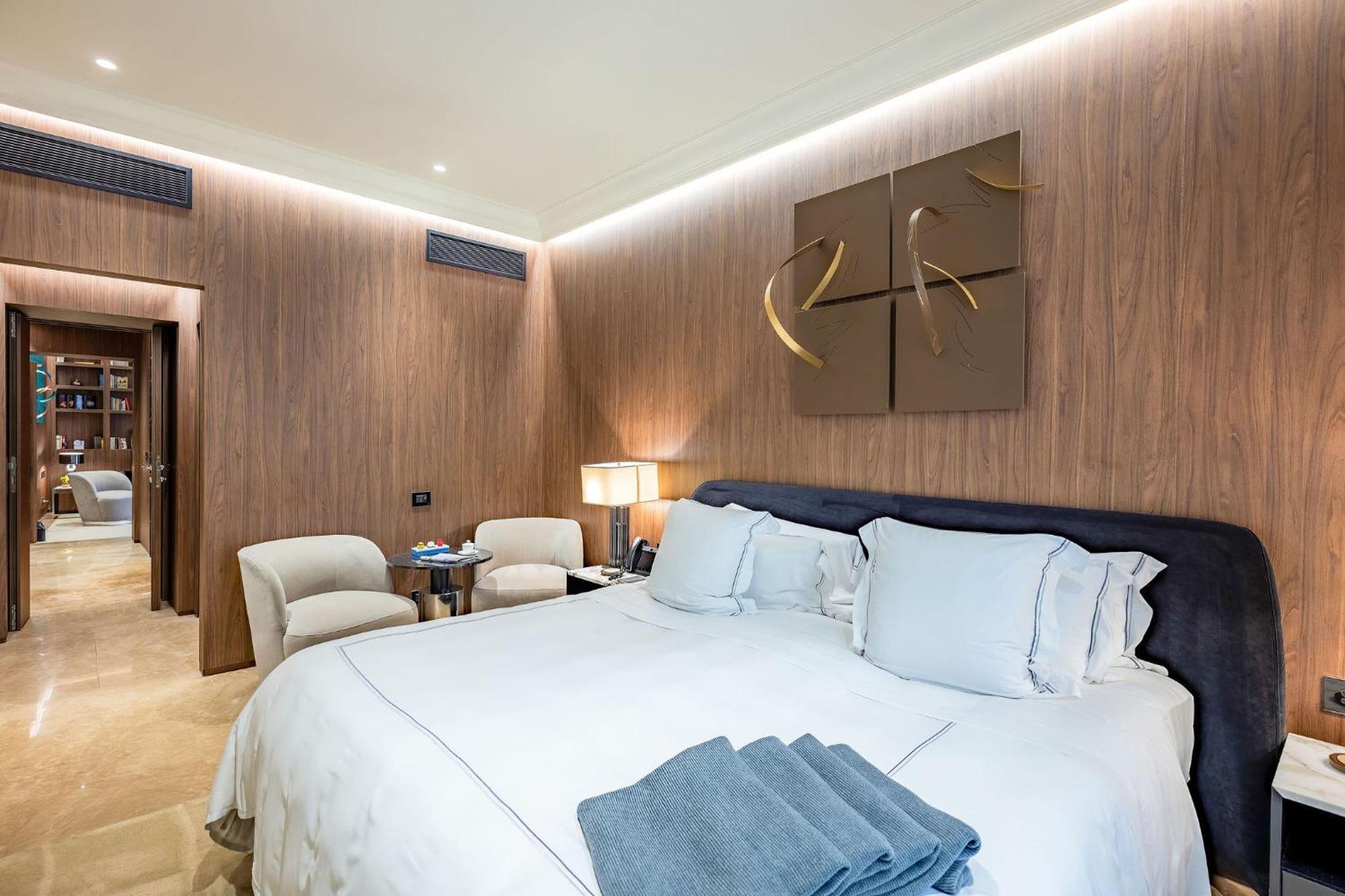 The First Dolce - Preferred & Hotel Roma