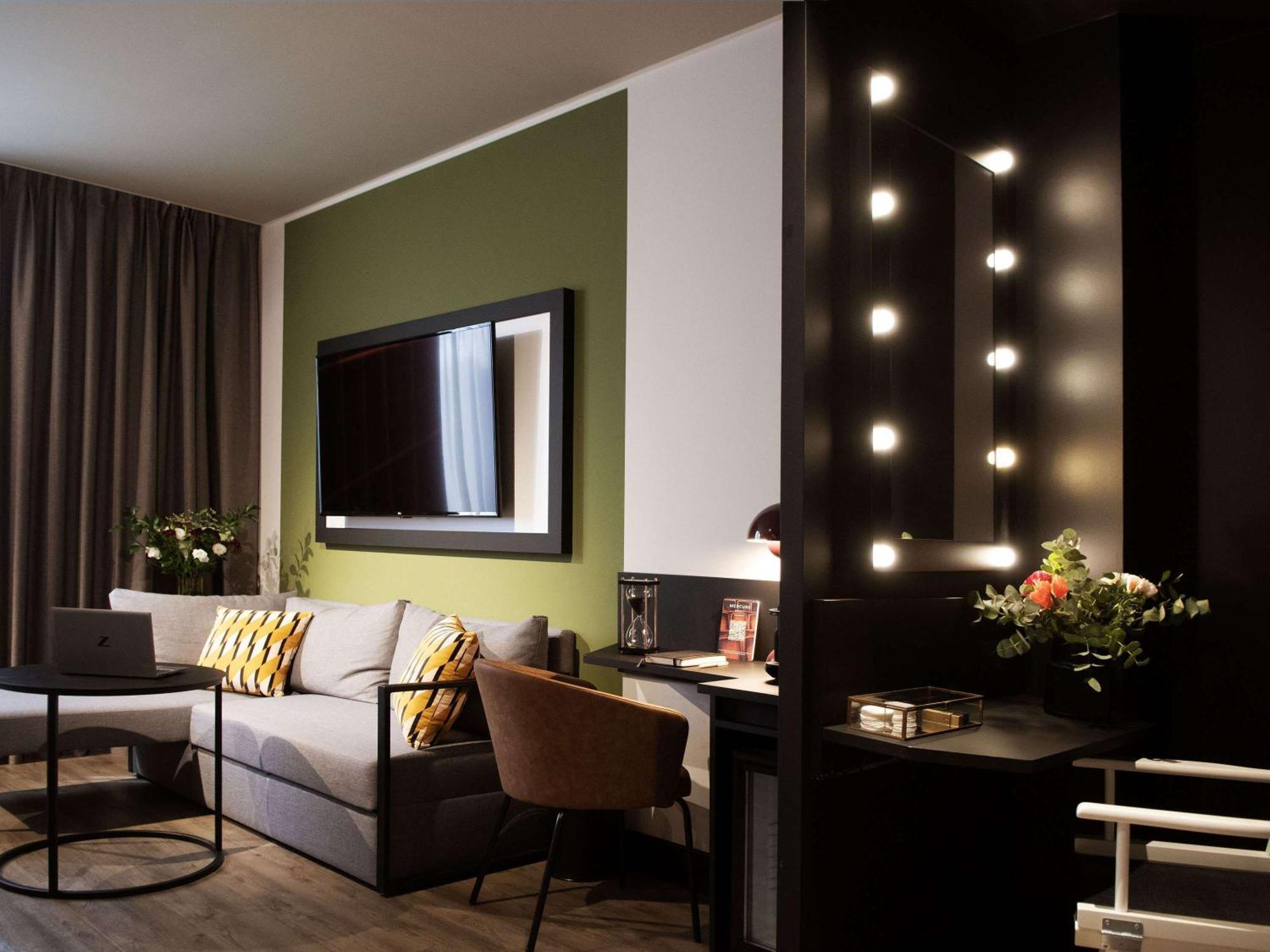 Hotel Movie Movie Rom