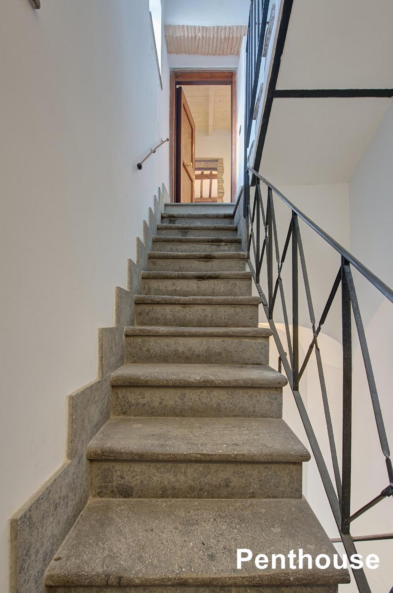 Apartment Casa A Monti Rom