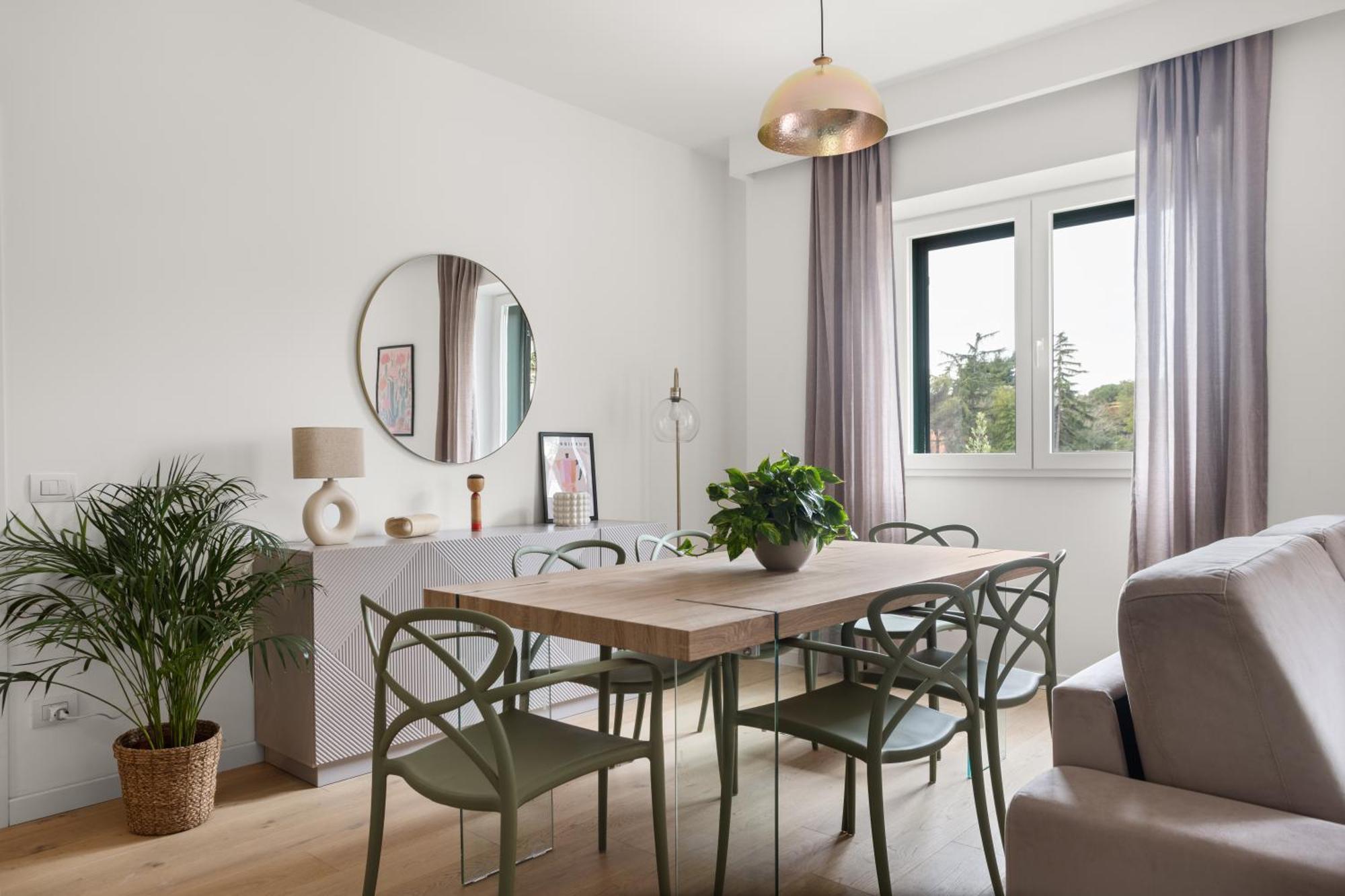 The Poolside House - New 2 Bedroom With Terrace Appartamento *