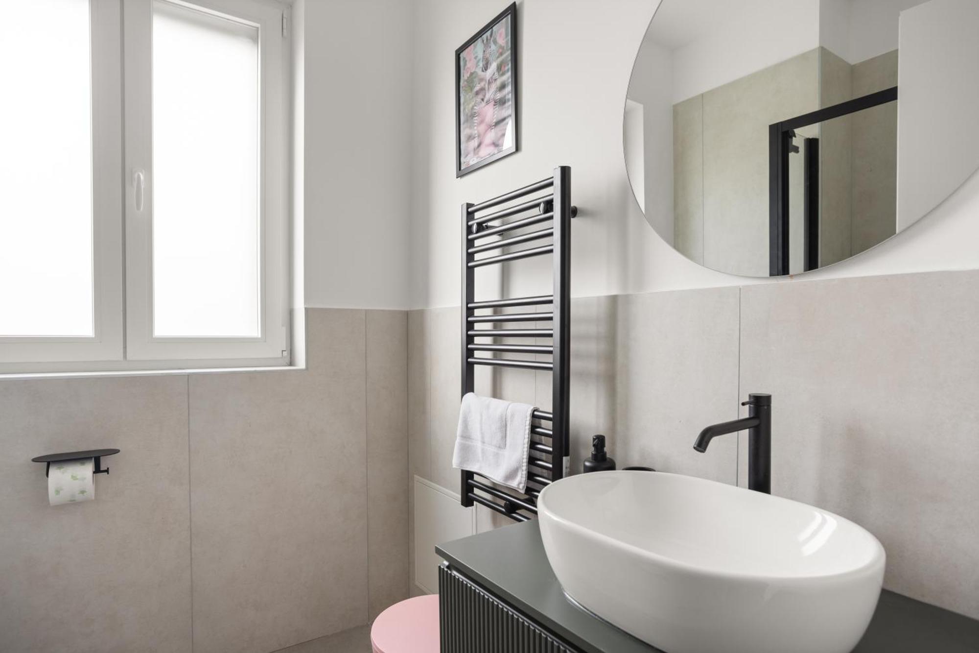 Appartamento The Poolside House - New 2 Bedroom With Terrace *